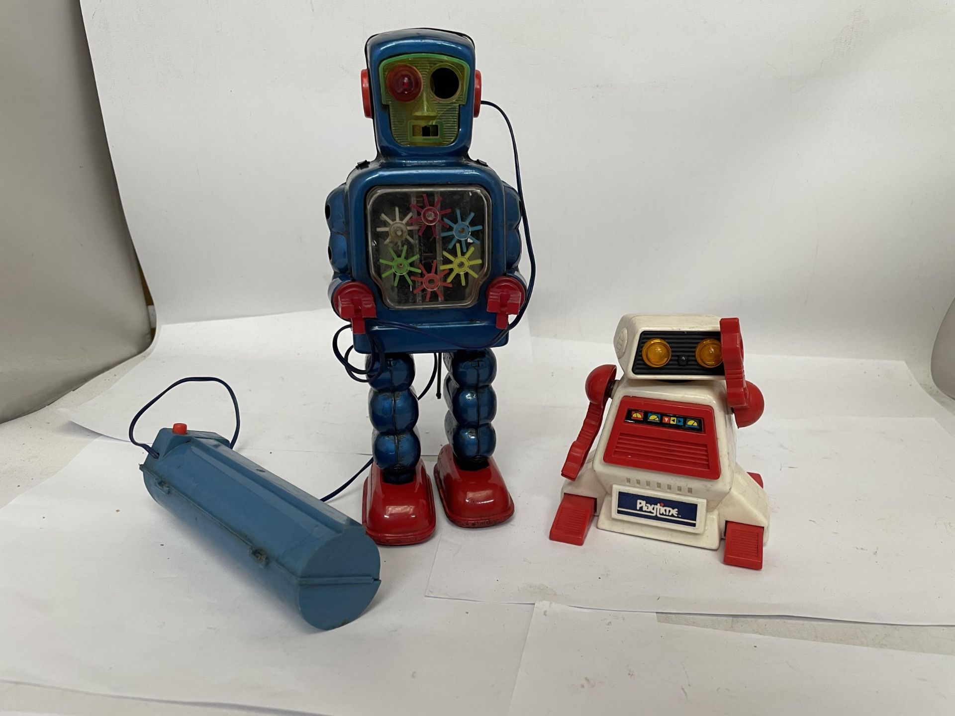 A RARE 1960'S KO JAPAN TIN PLATE TOY ROBOT (BATTERY OPERATED) PLUS A 1980'S WALL-E TOY ROBOT