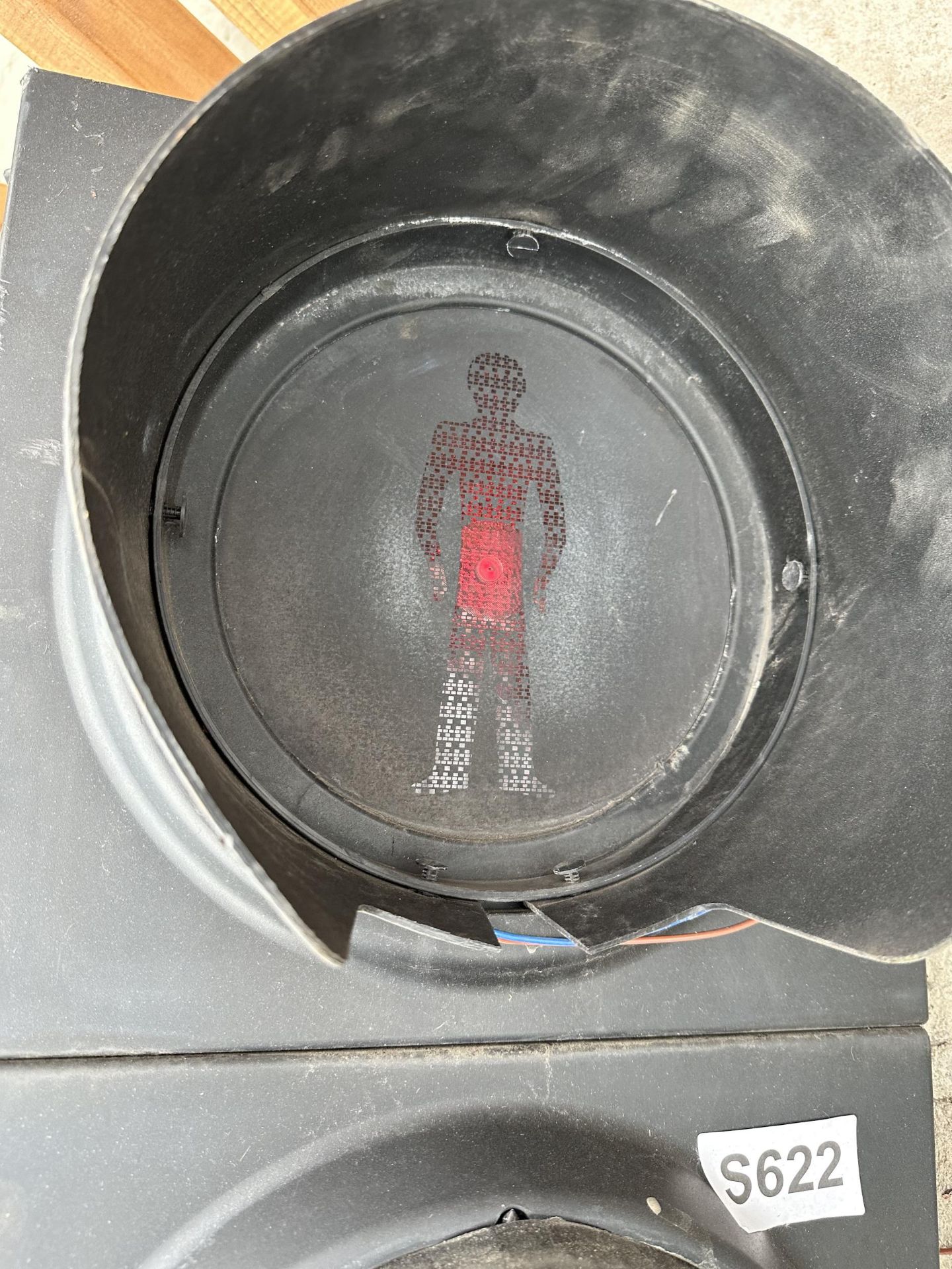 A SET OF PEDESTRIAN CROSSING SIGNAL LIGHTS - Image 3 of 3