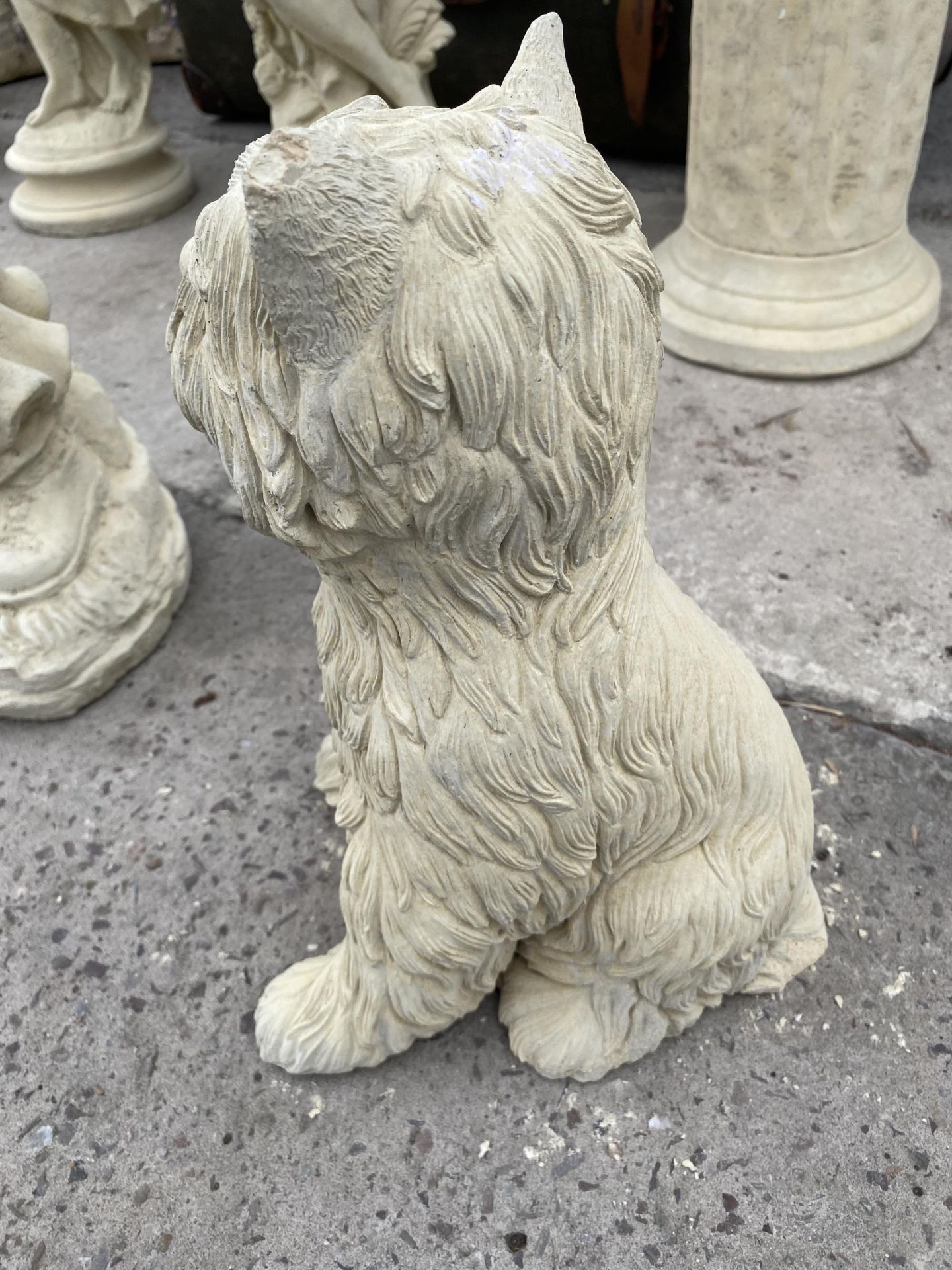 AN AS NEW EX DISPLAY CONCRETE WESTIE FIGURE *PLEASE NOTE VAT TO BE PAID ON THIS ITEM* - Bild 3 aus 4