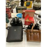 A PAIR OF REVUE AND DENHILL BINOCULARS IN CASES, TWO VINTAGE ROBERTS RADIOS PLUS TWO SLIDE VIEWERS