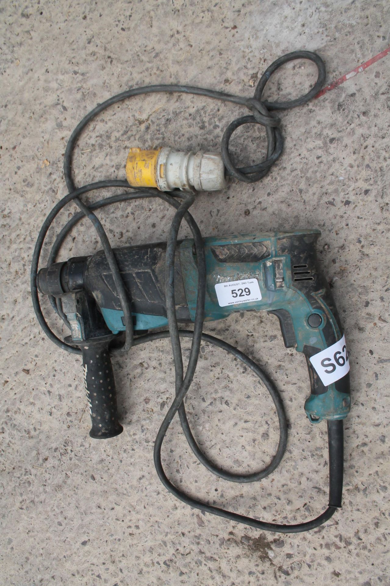 MAKITA DRILL NO VAT