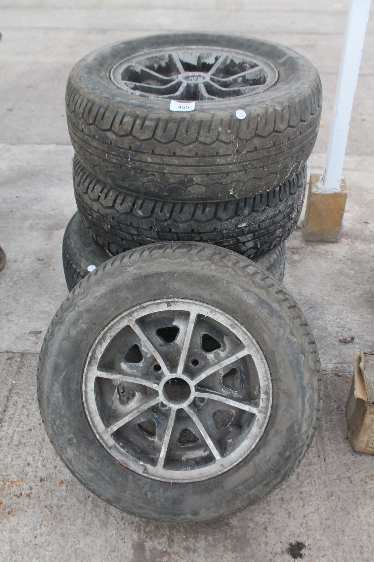 SET OF 5 FORD RIMS AND TYRES NO VAT