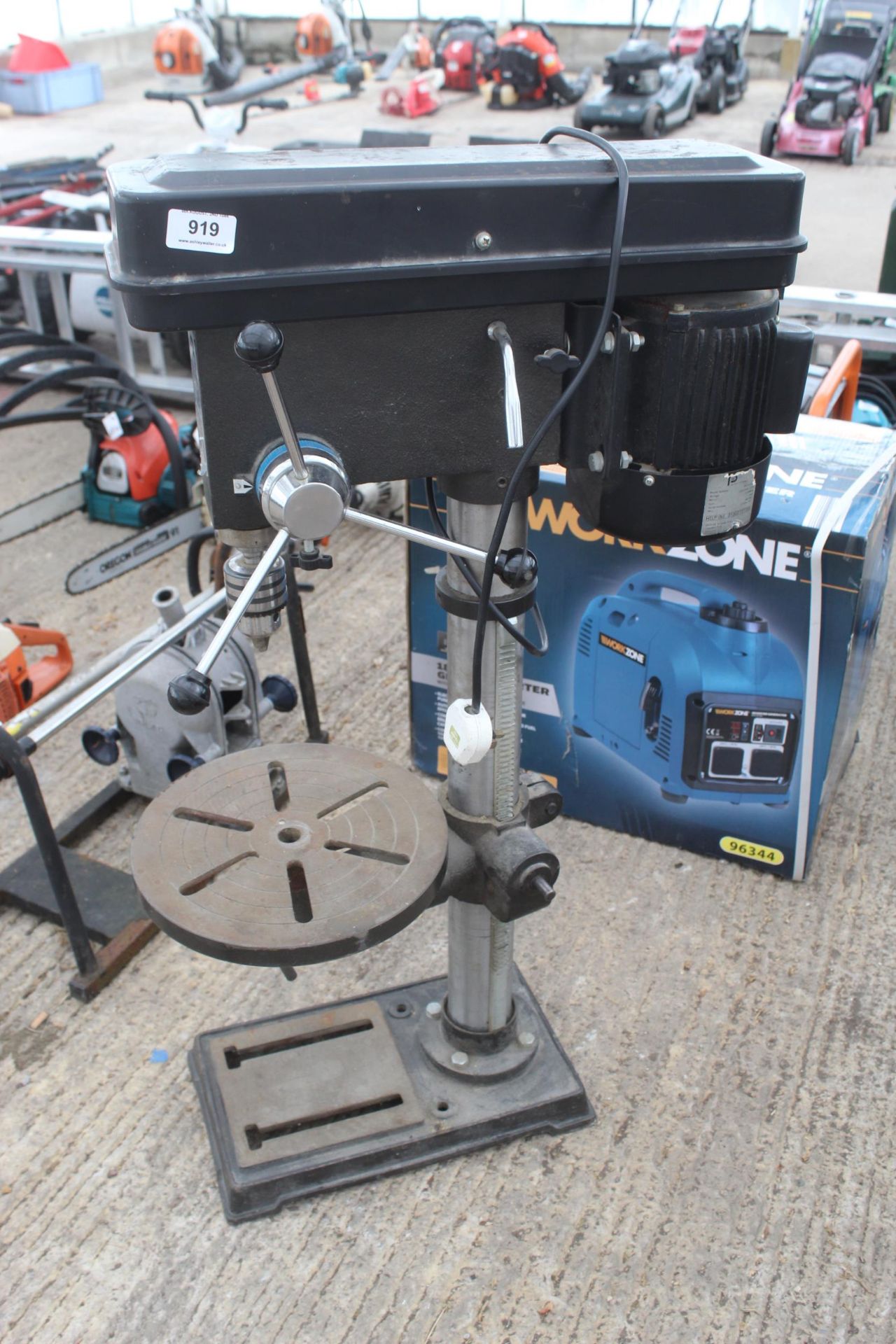 LARGE WORKSHOP PRO DRIVE PILLAR DRILL NO VAT