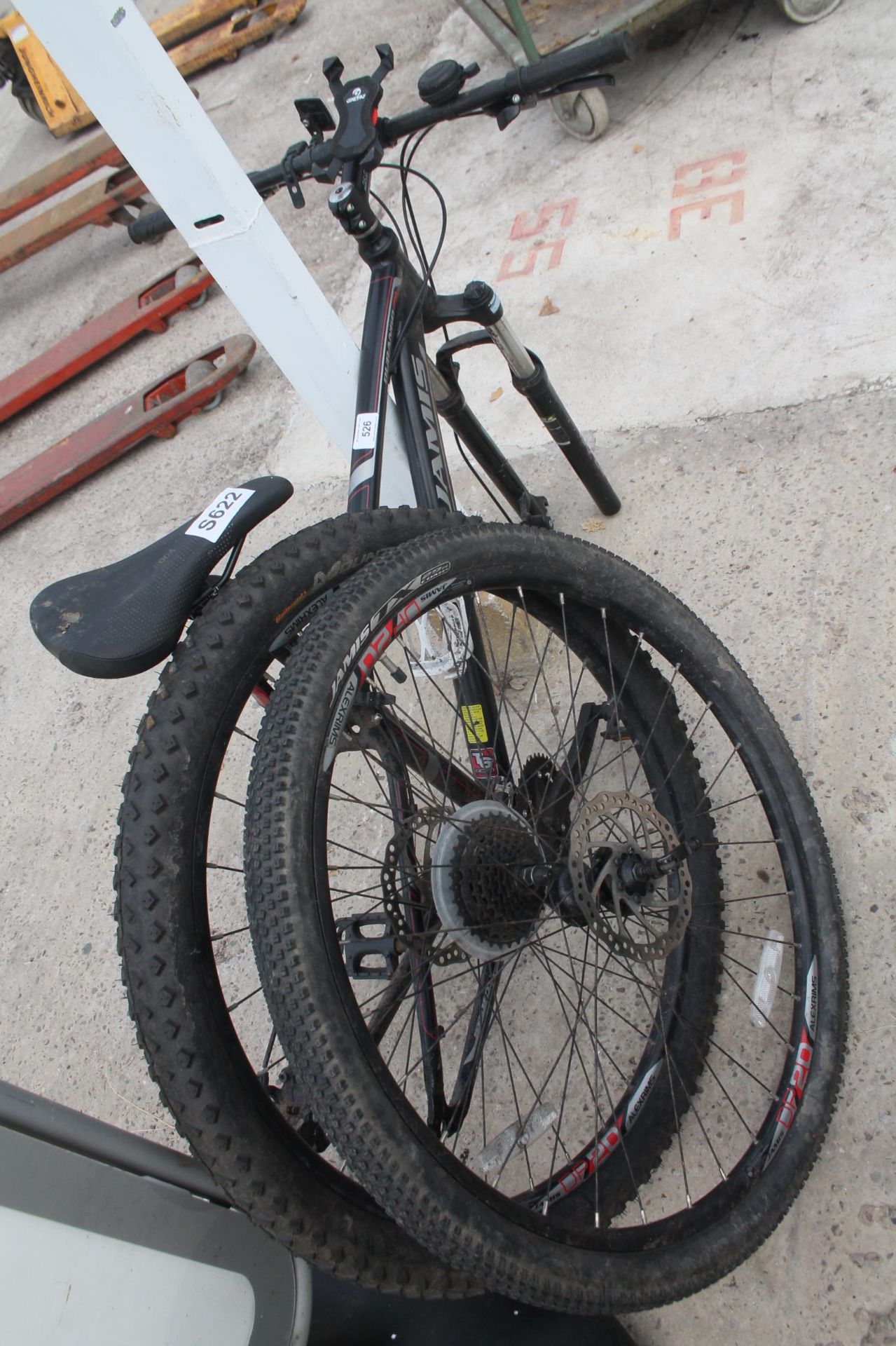 JAMIS BIKE WITH MATCHING WHEELS NO VAT - Image 2 of 2