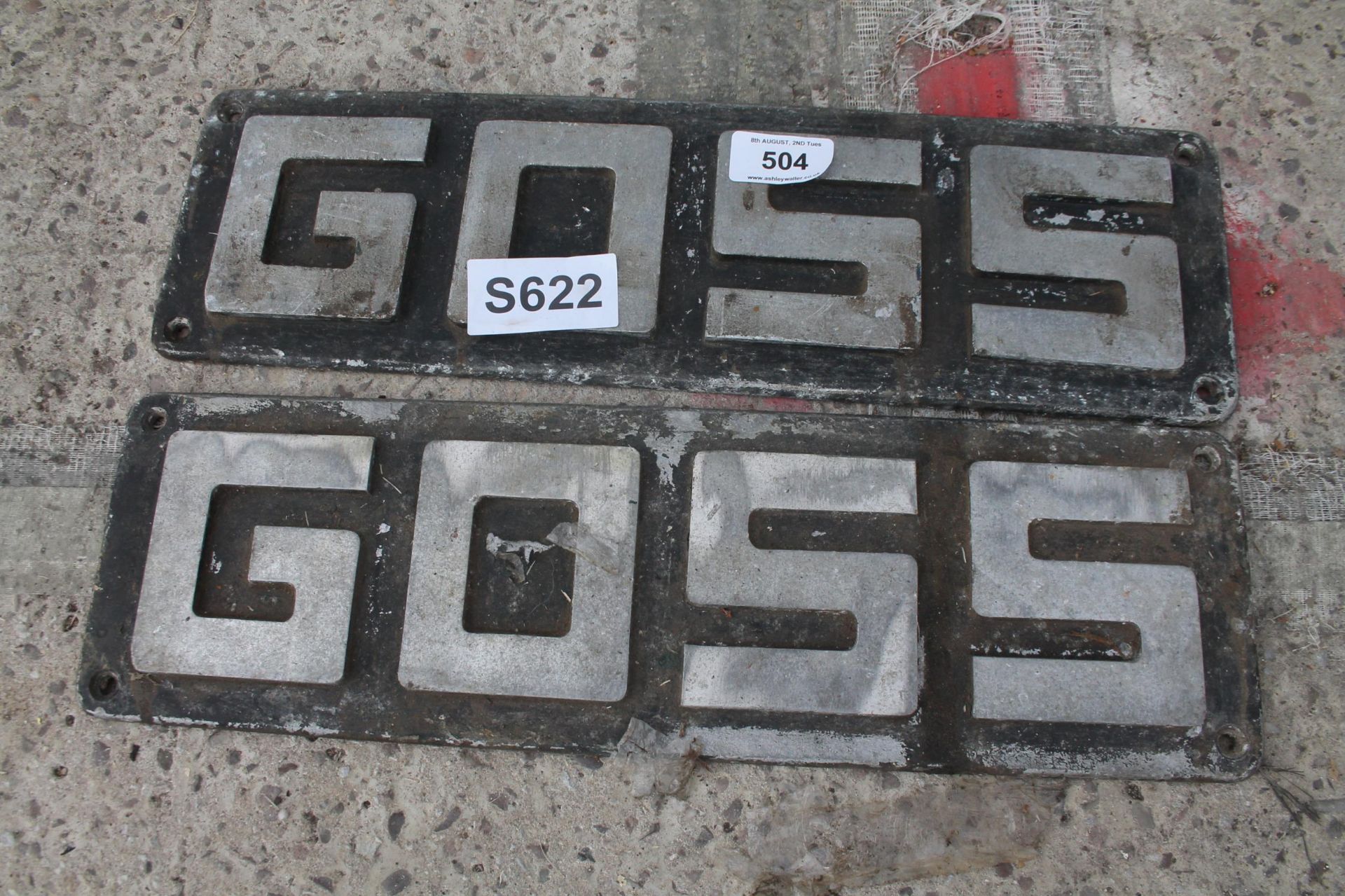 GO55 SIGNS / RAILWAY (2 ITEMS) NO VAT