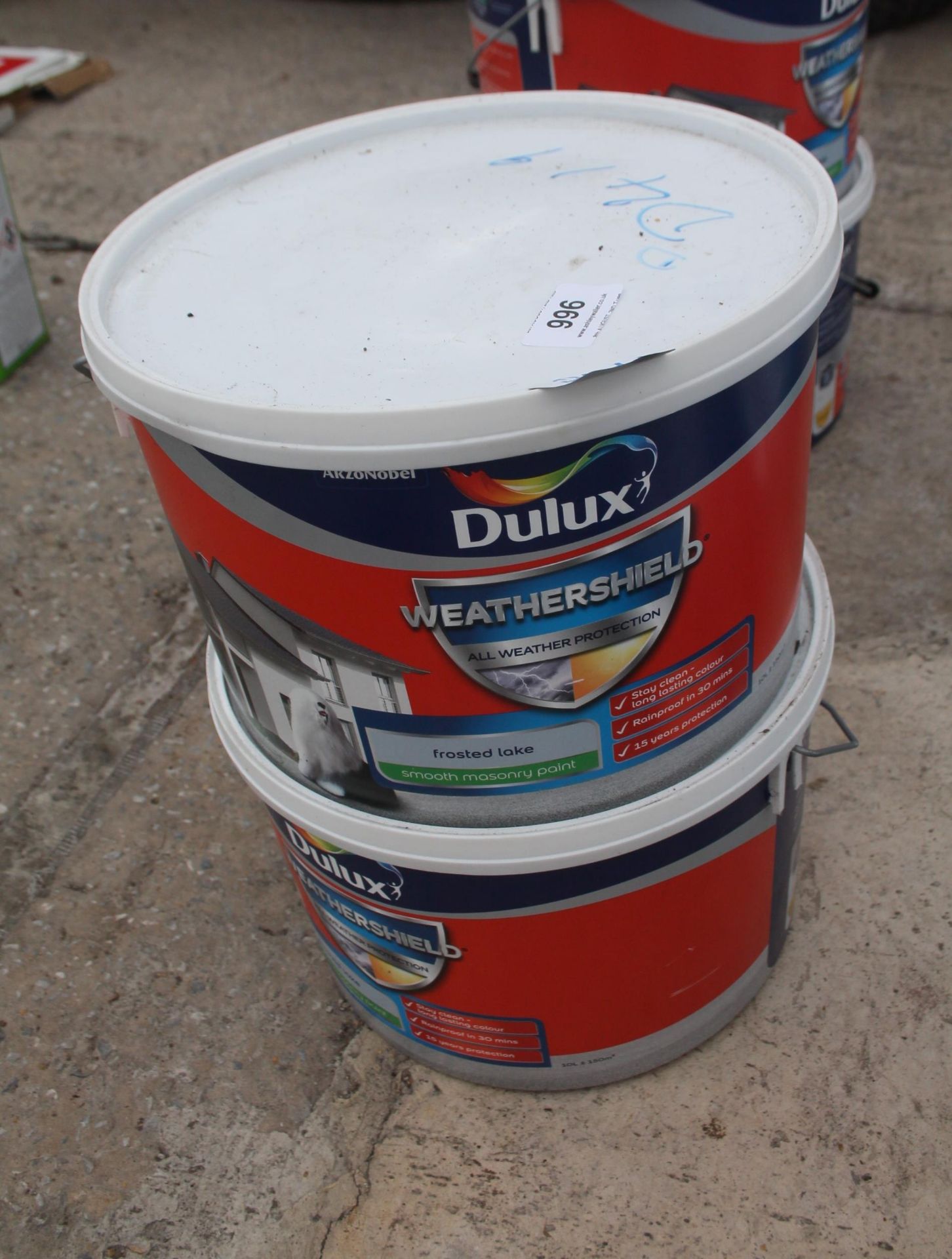 2 DULUX WEATHERSHIELD 10LTR NO VAT