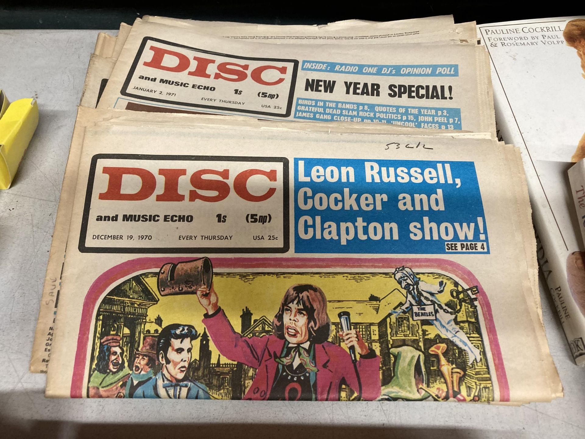 A GROUP OF 1970S DISC MAGAZINES