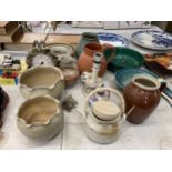 A MIXED LOT OF CERAMICS, STUDIO POTTERY JUGS ETC