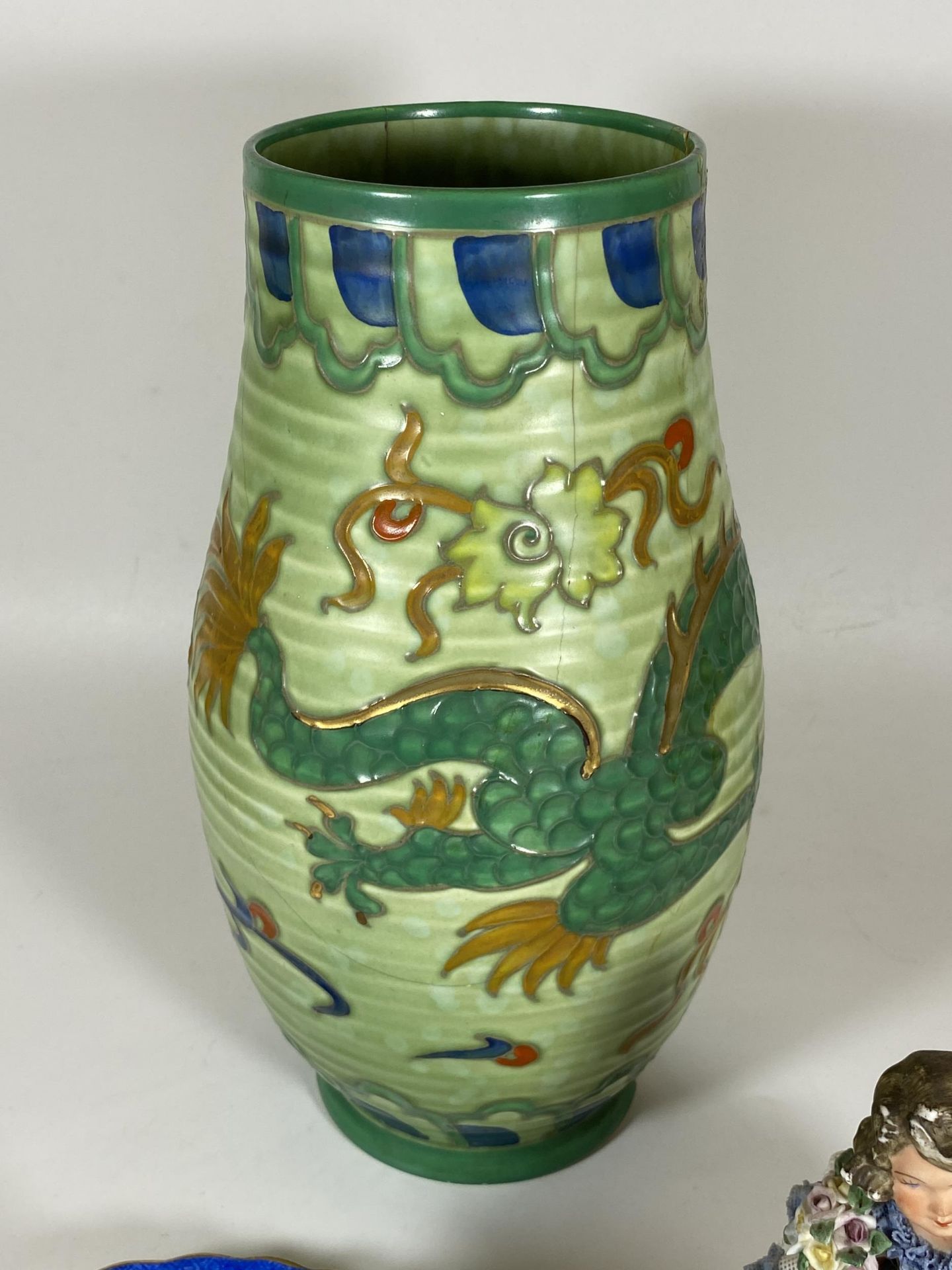 THREE ITEMS - CHARLOTTE RHEAD CROWN DUCAL MANCHU DRAGON PATTERN VASE, (A/F), HEIGHT 27CM, COPELAND - Image 5 of 10