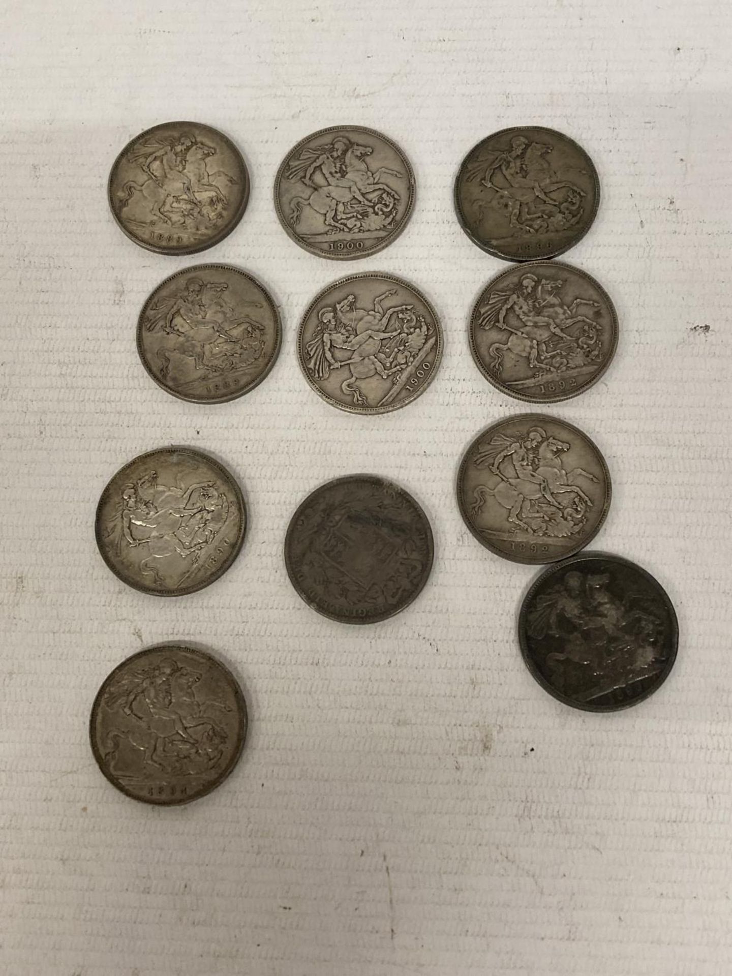 A SELECTION OF 11 , QUEEN VICTORIA , SILVER CROWNS , DATED : 1847 , 1889 X 2 , 1890 X 2 , 1892 X 2 ,