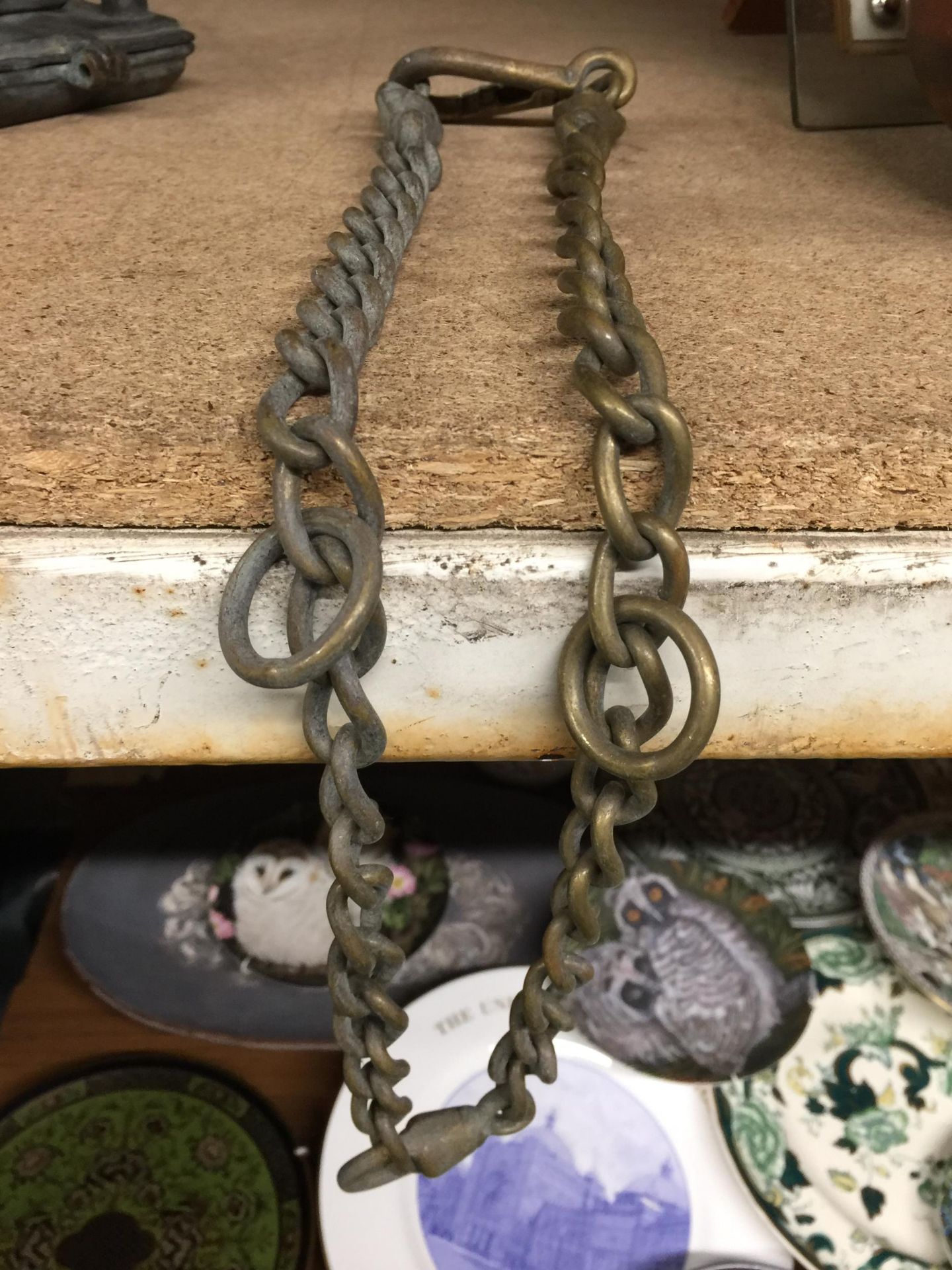 A BRASS HORSE CHAIN - Image 3 of 3