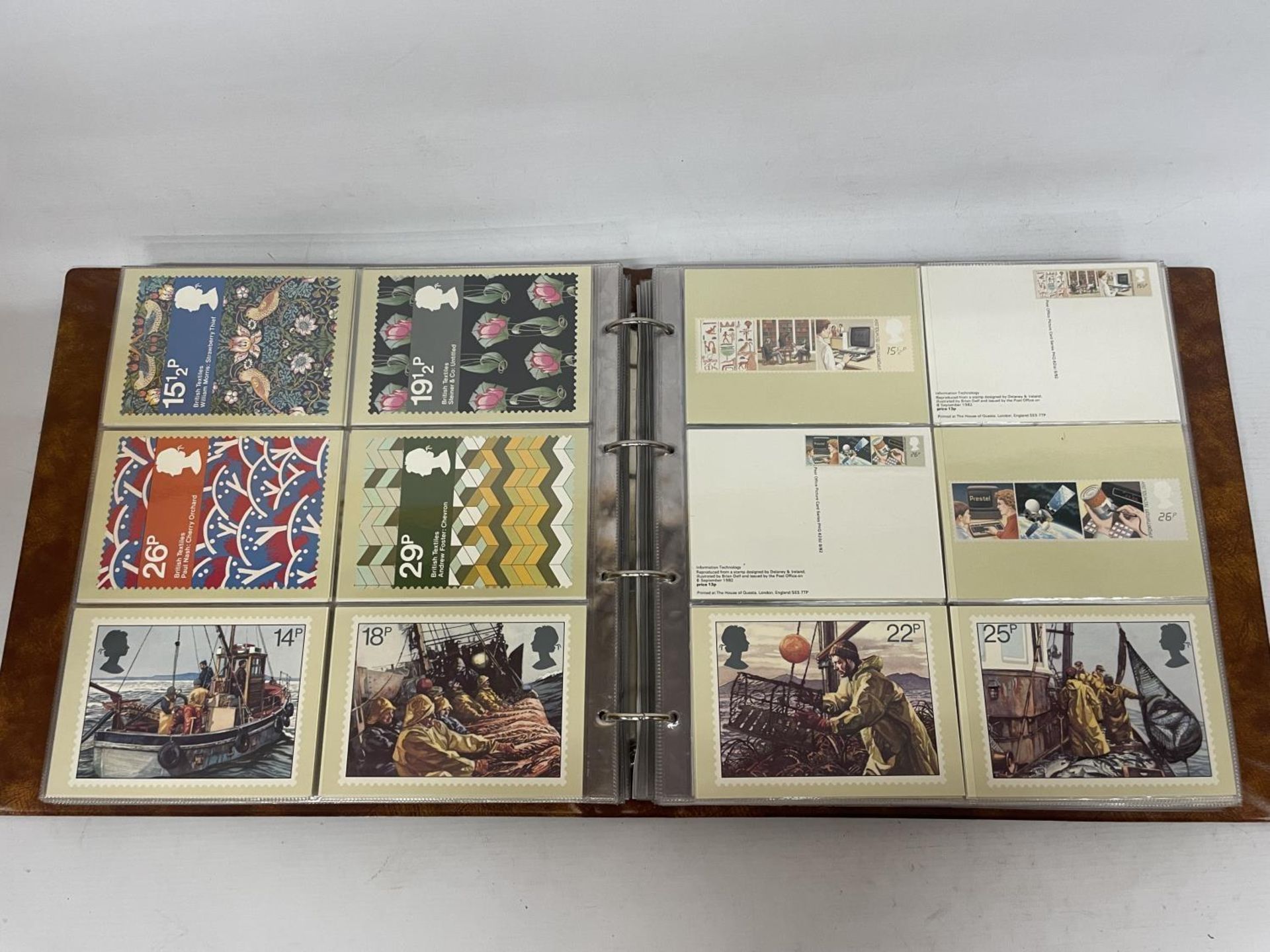 A POSTCARD ALBUM CONTAINING 423 POSTCARDS ALL CATALOGUED AND ITEMISED (SEE PHOTOGRAPHS) - Image 2 of 12