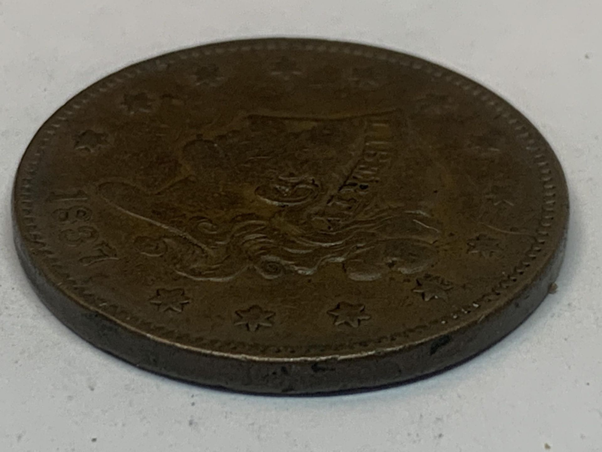 AN 1837 U.S.A CORONET HEAD CENT COIN, BELIEVED VF - Bild 3 aus 3