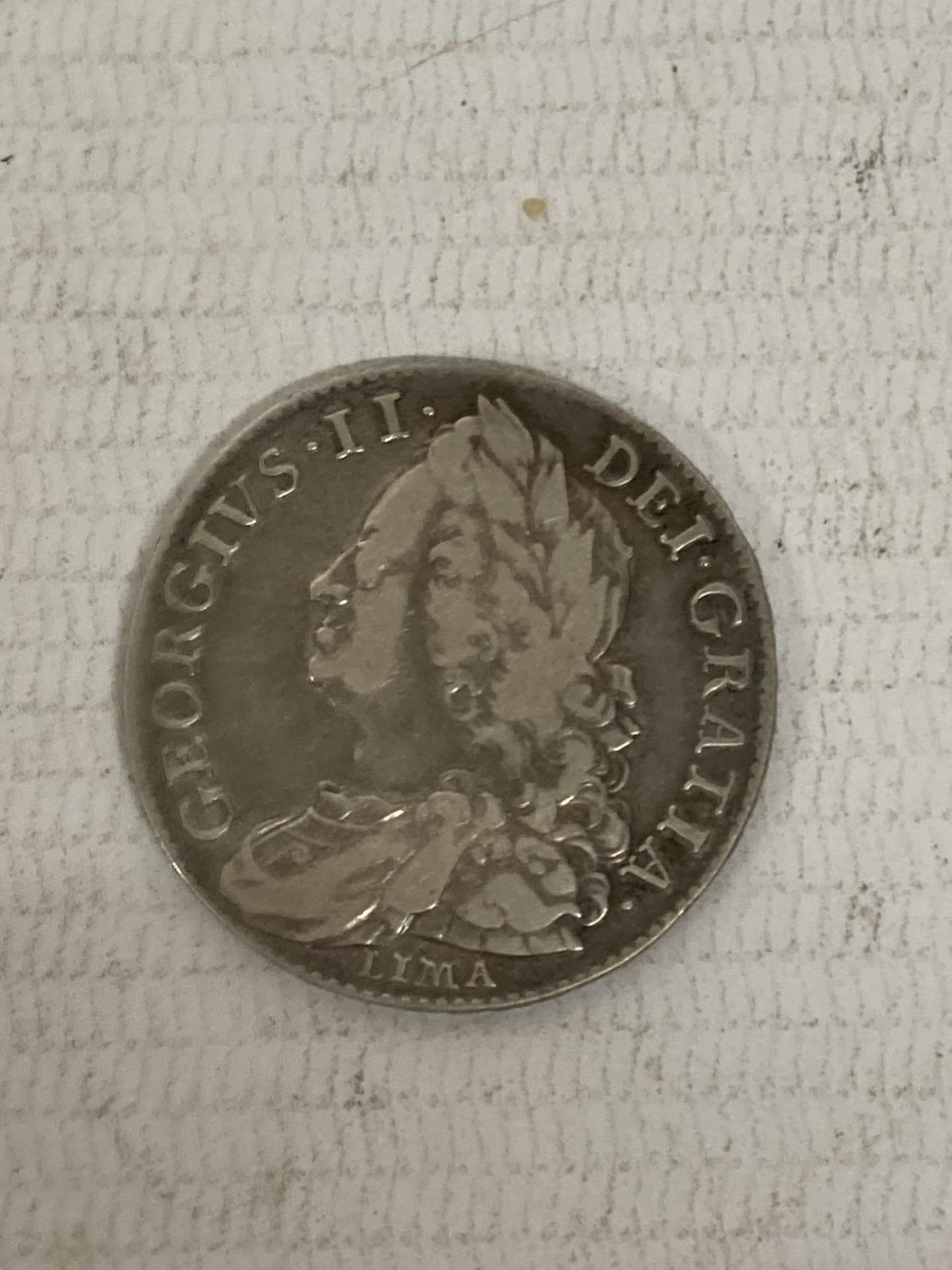 UK , 1746 , KING GEORGE 11 , LIMA , SILVER HALF CROWN . FINE CONDITION