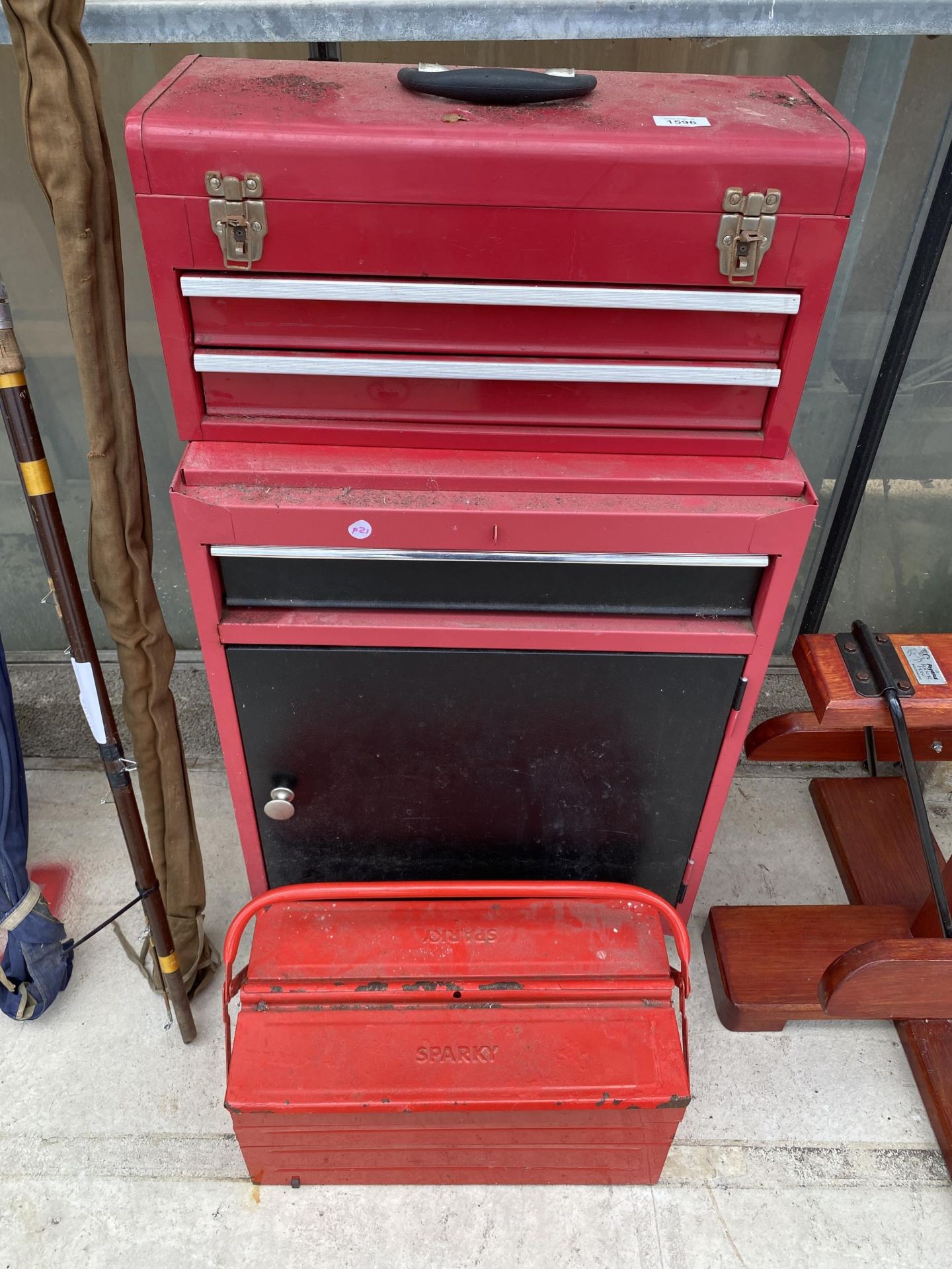 A FOUR WHEELED WORKSHOP TOOL TROLLEY, TWO METAL TOOL BOXES AND AN ASSORTMENT OF TOOLS TO INCLUDE