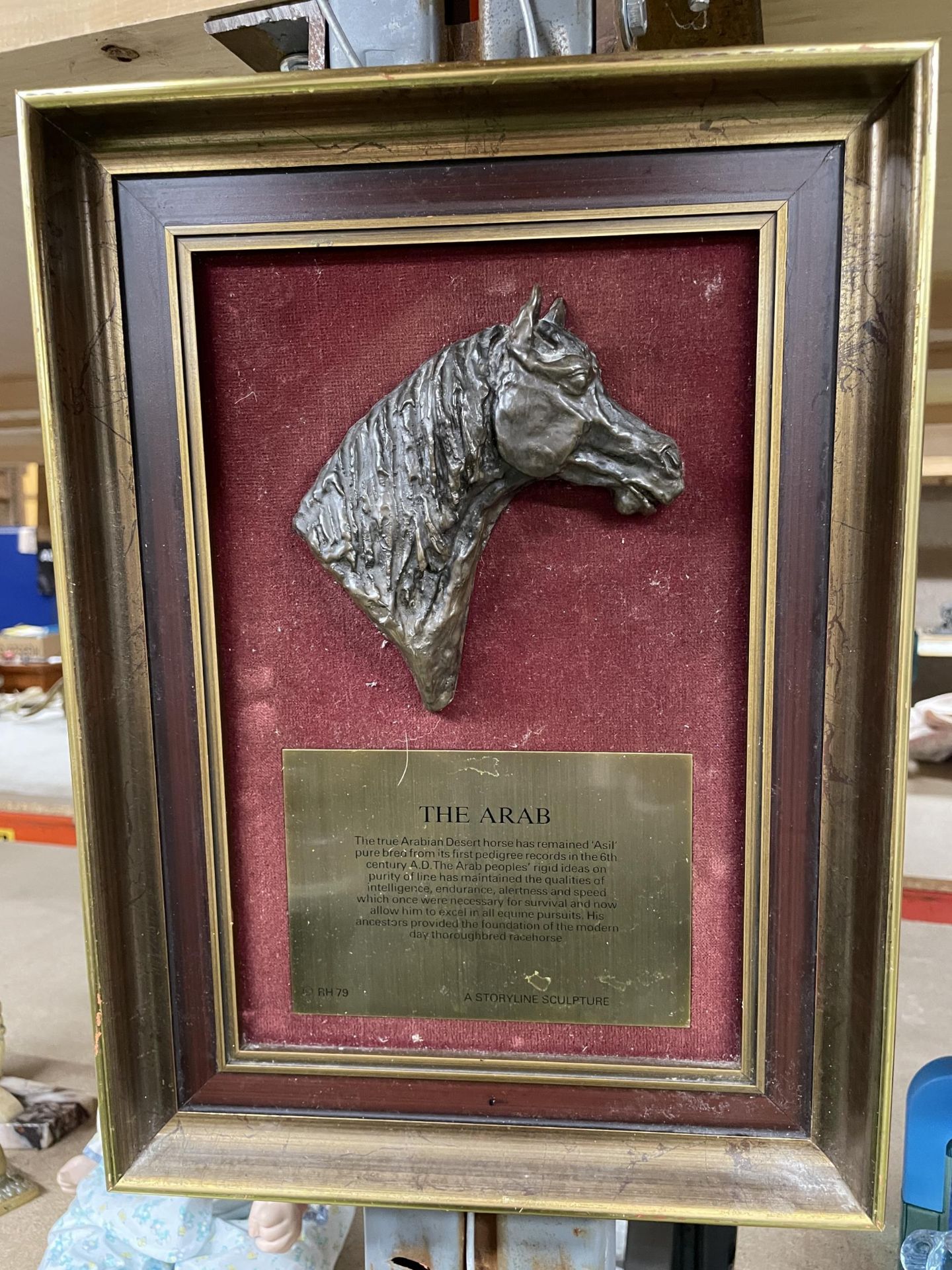THREE WALL PLAQUES OF 3-D HORSES HEADS TO INCLUDE THE SHIRE HORSE, THE ARAB AND THE STEEPLECHASER - Image 3 of 4