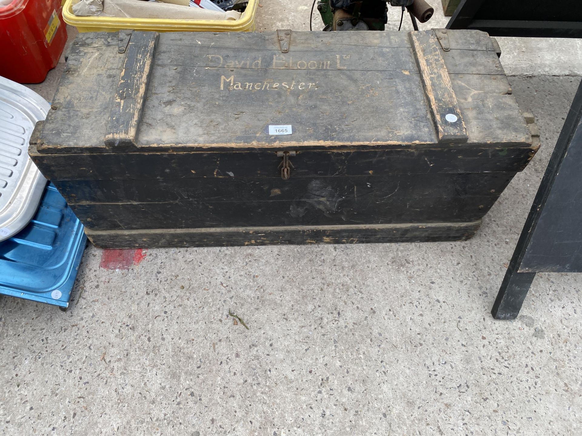A VINTAGE WOODEN TOOL CHEST BEARING THE NAME 'DAVID BLOOM LTD MANCHESTER'