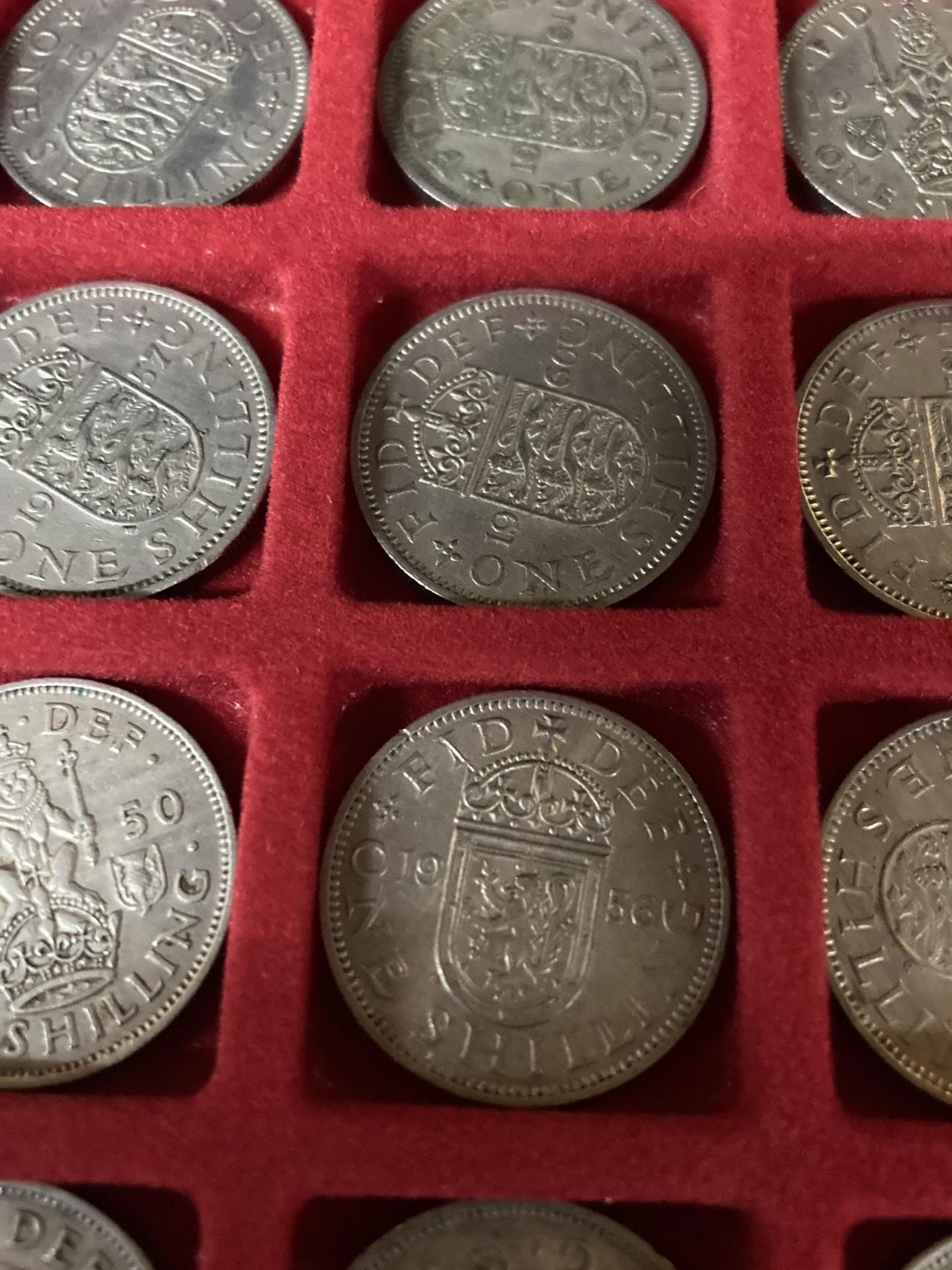 A COIN COLLECTORS CASE WITH TWO TRAYS OF PRE DECIMAL POST 1946 SIXPENCES, SHILLINGS AND FLORINS - Image 4 of 5