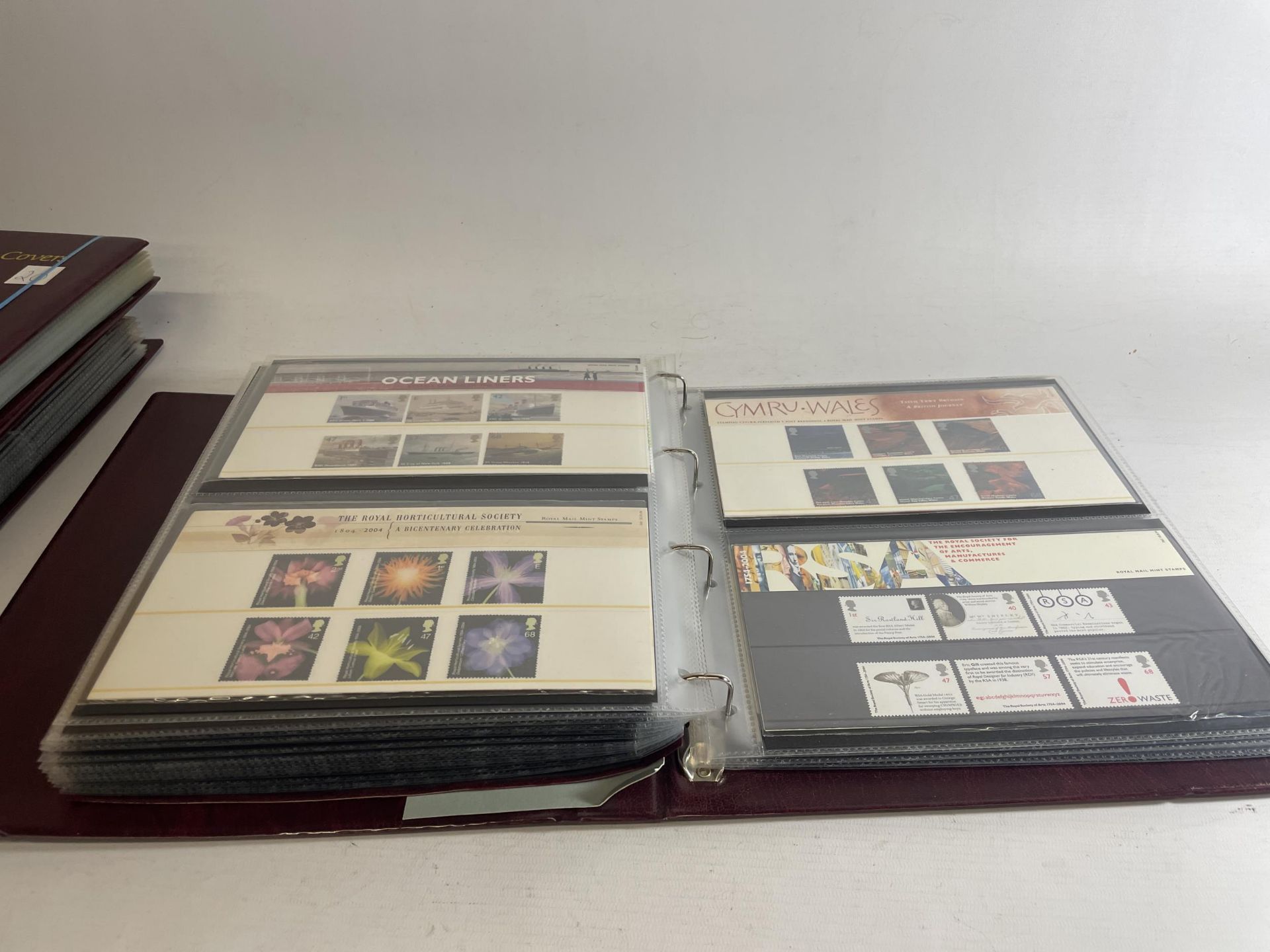 A BINDER OF GB PRESENTATION PACKS , 1971-1977 , FACE VALUE £143.26 . - Image 3 of 3