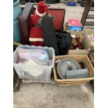 AN ASSORTMENT OF HOUSEHOLD CLEARANCE ITEMS TO INCLUDE GLASS WARE AND A SANTA DECORATION ETC