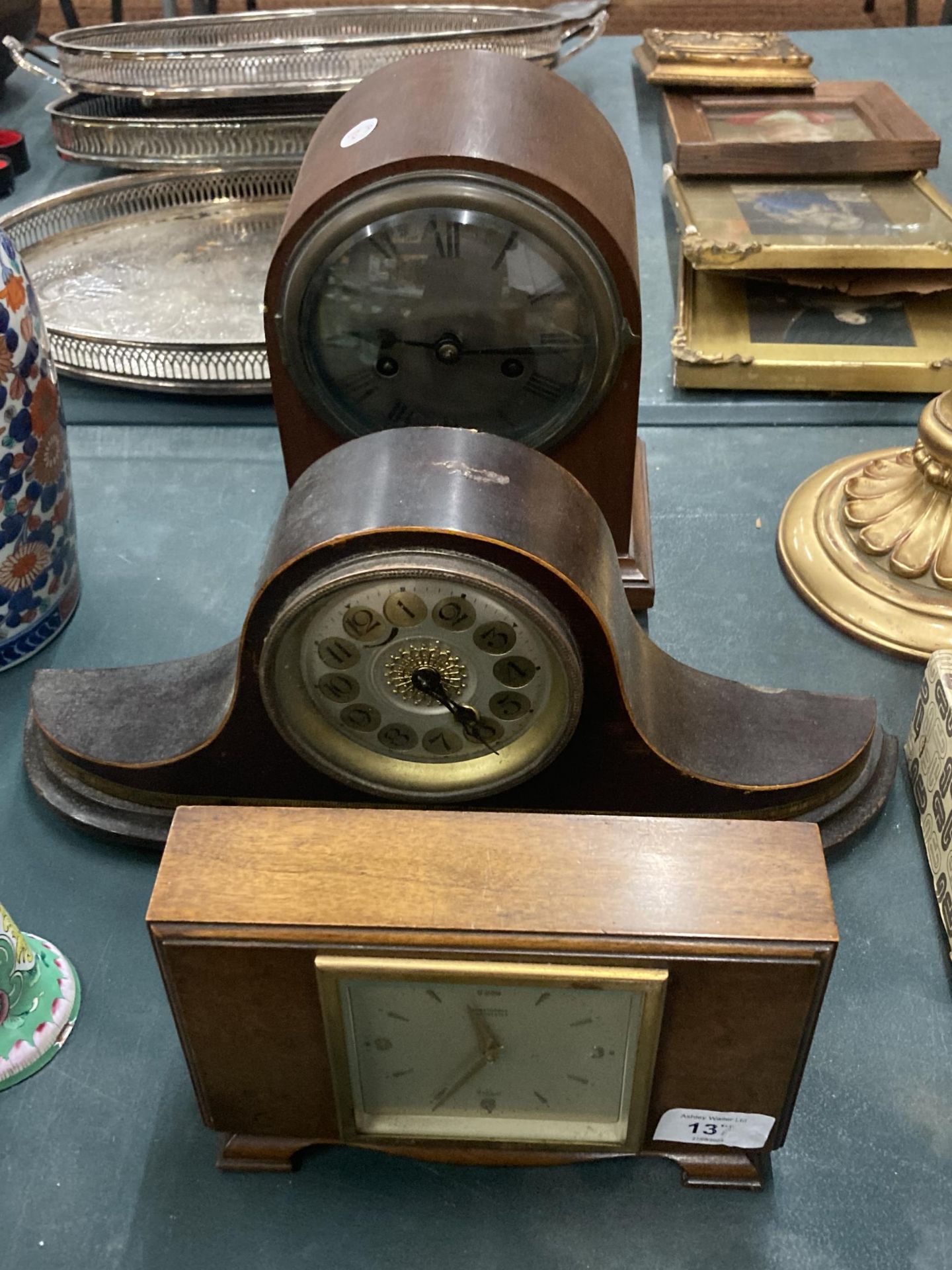 THREE VINTAGE MAHOGANY AND OAK CASED MANTLE CLOCKS