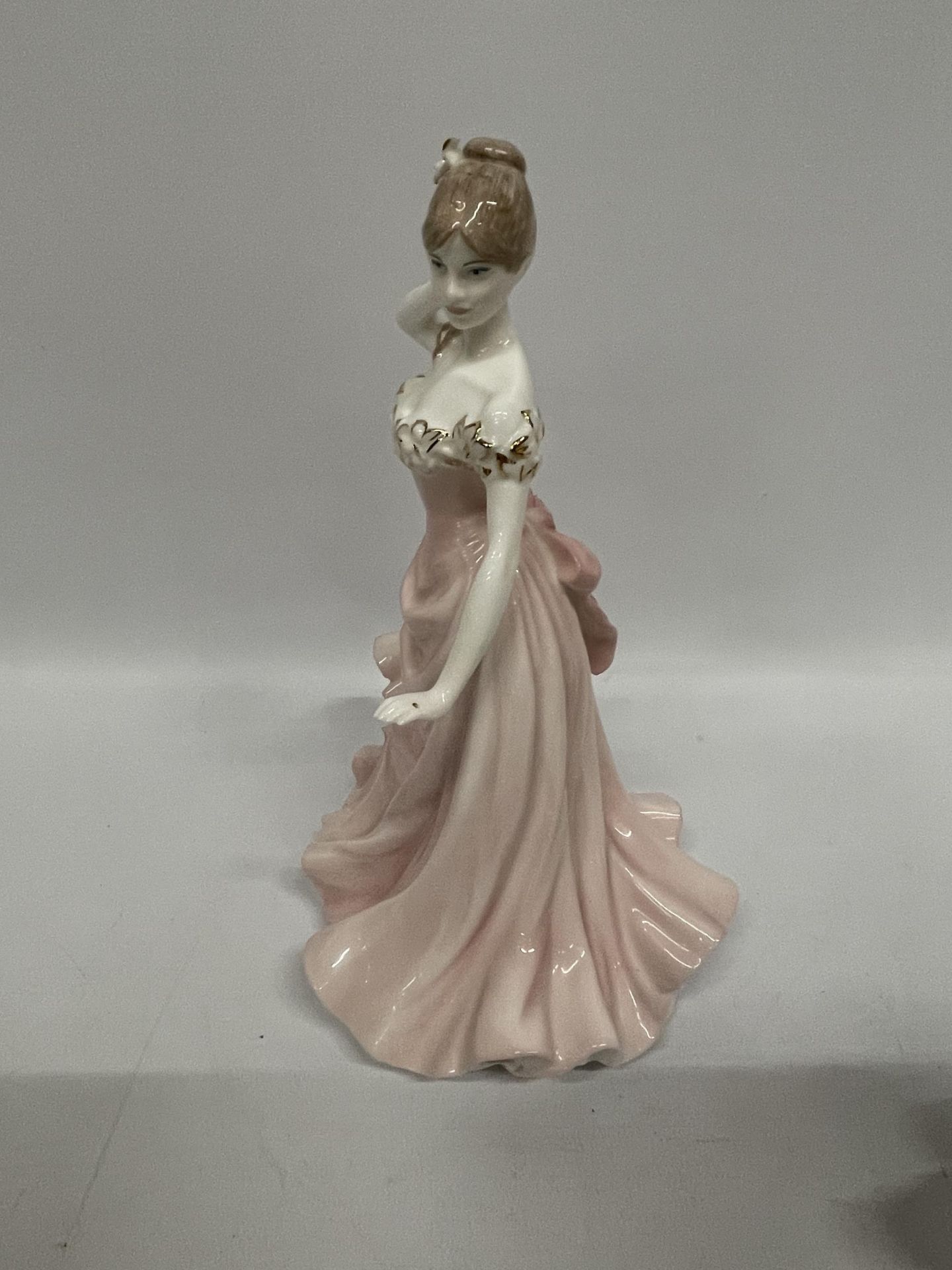 A COALPORT 'WITH THIS RING' LIMITED EDITION LADY FIGURE - Image 2 of 3