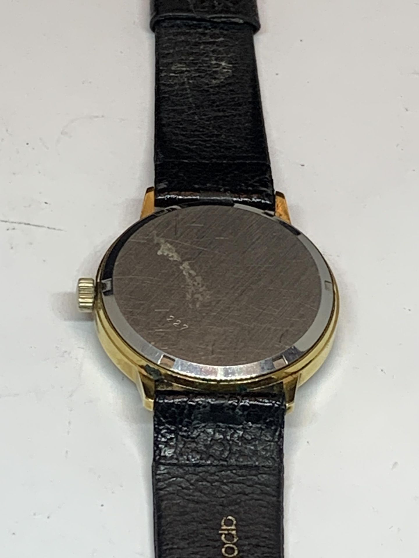 A VINTAGE ROTARY WRIST WATCH SEEN WORKING BUT NO WARRANTY - Bild 3 aus 3