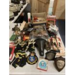 A MIXED GROUP OF ITEMS TO INCLUDE BIKE SEAT, BADGES, BOXED SCALP MASSAGER ETC