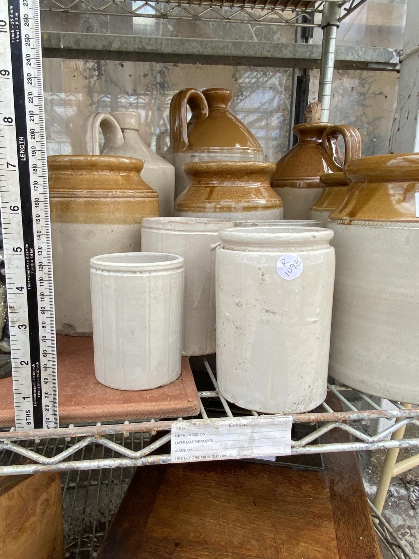 A LARGE QUANTITY OF STONEWARE POTS AND FLAGGONS - Image 3 of 3