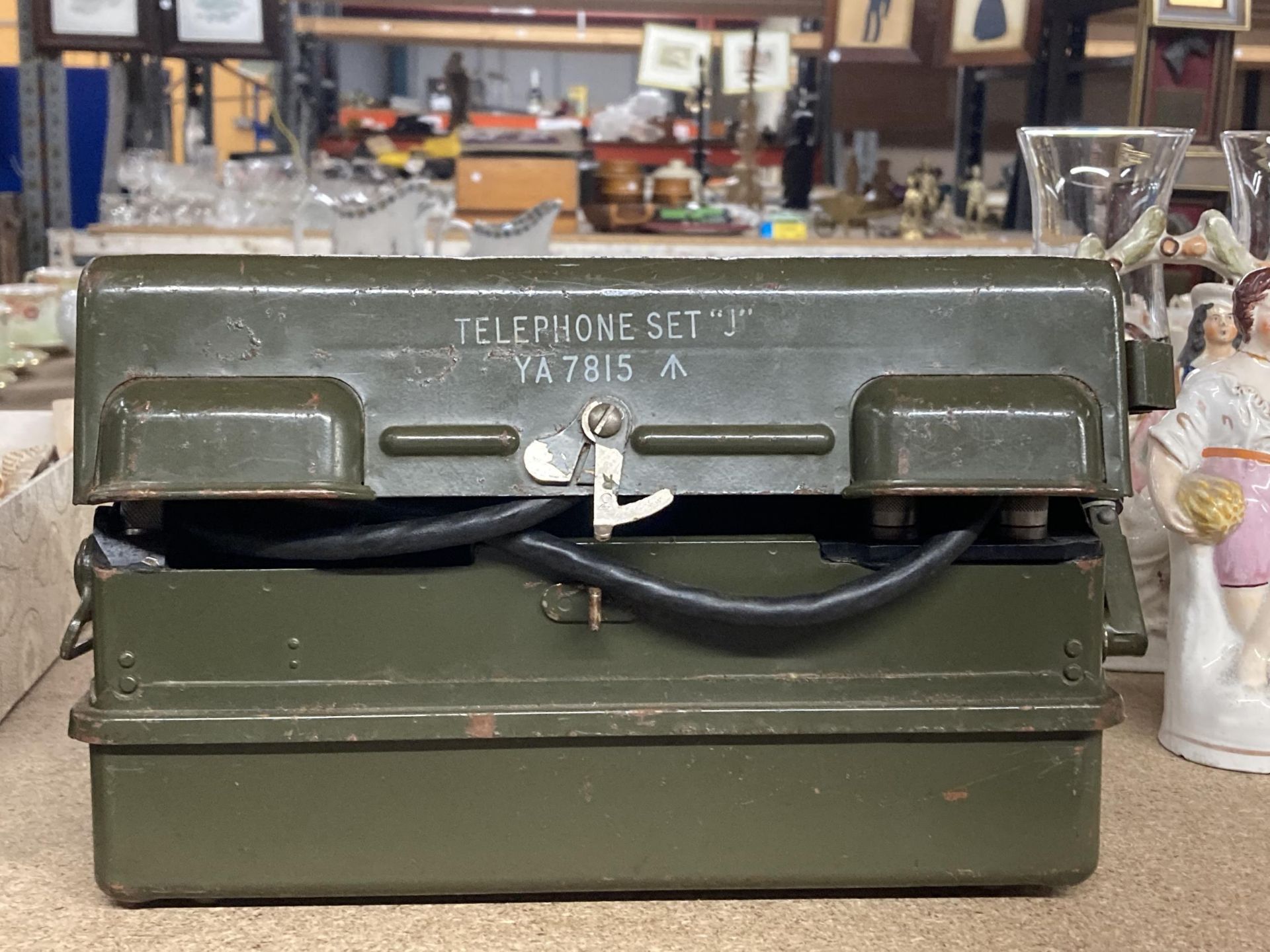 A MILITARY METAL CASED FIELD TELEPHONE 'J' SET / UNIT - Image 4 of 4