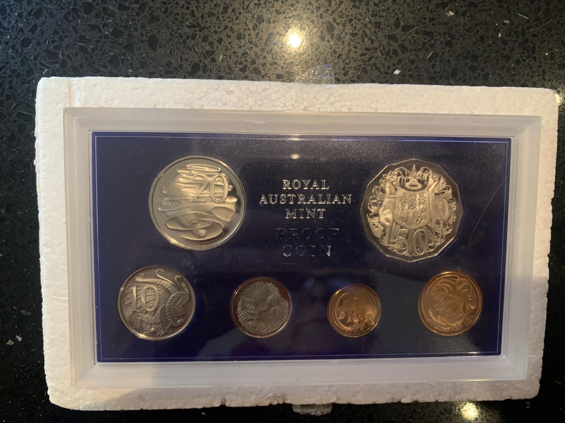 AN AUSTRALIA 1971 COIN SET OF 6 , PRISTINE CONDITION - Image 2 of 2