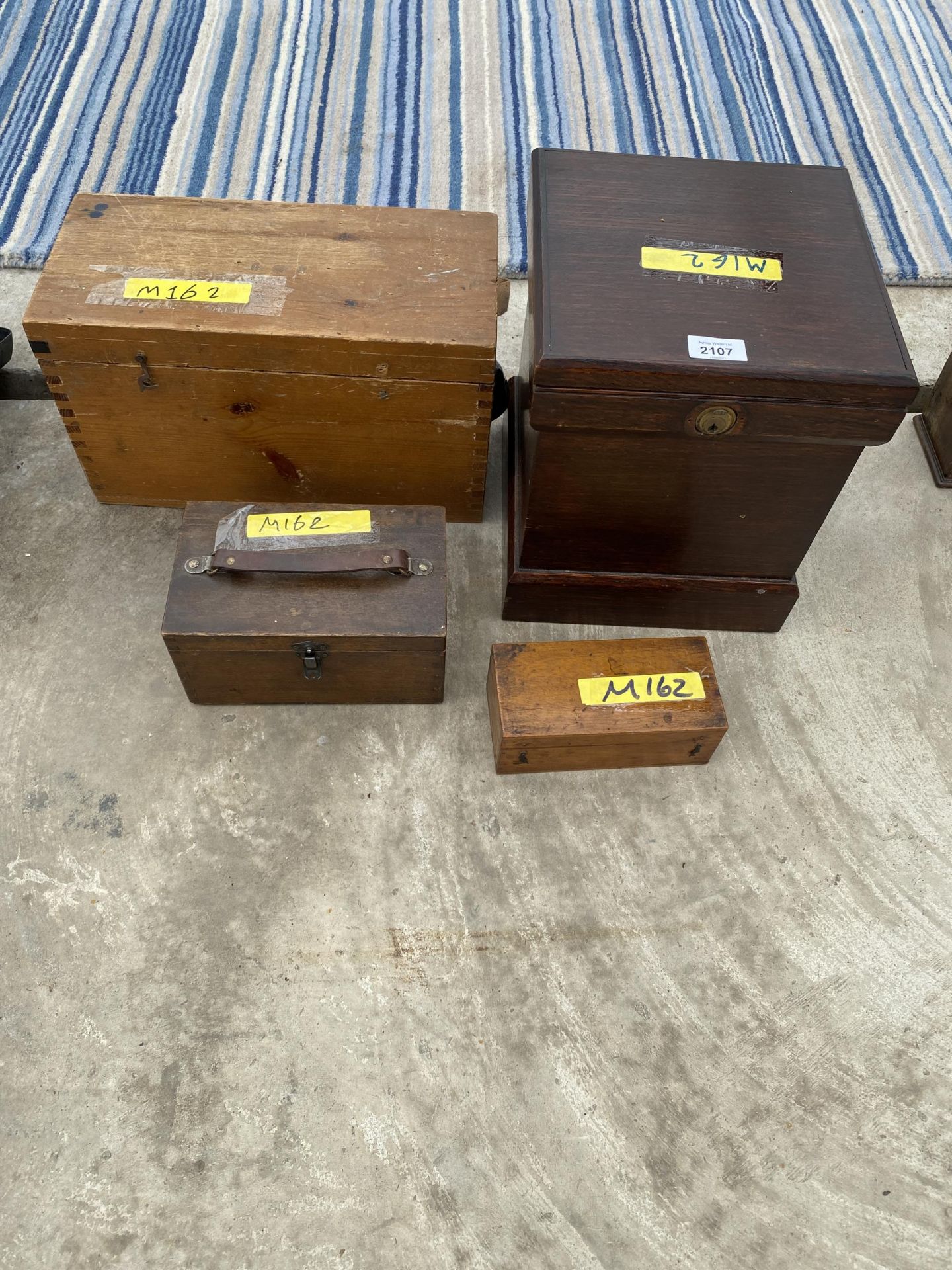 AN ASSORTMENT OF VINTAGE WOODEN STORAGE BOXES
