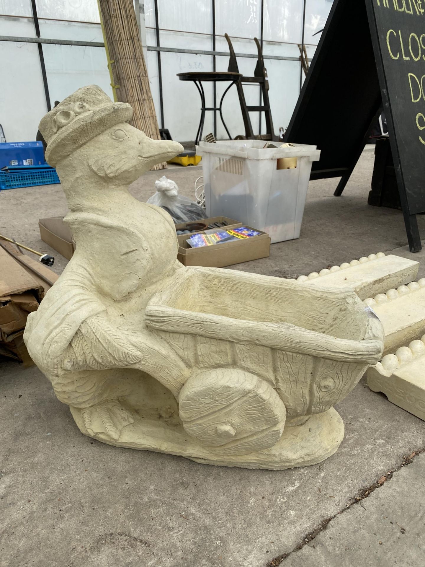 AN AS NEW EX DISPLAY CONCRETE DUCK BARROW PLANTER *PLEASE NOTE VAT TO BE PAID ON THIS ITEM* - Image 2 of 2