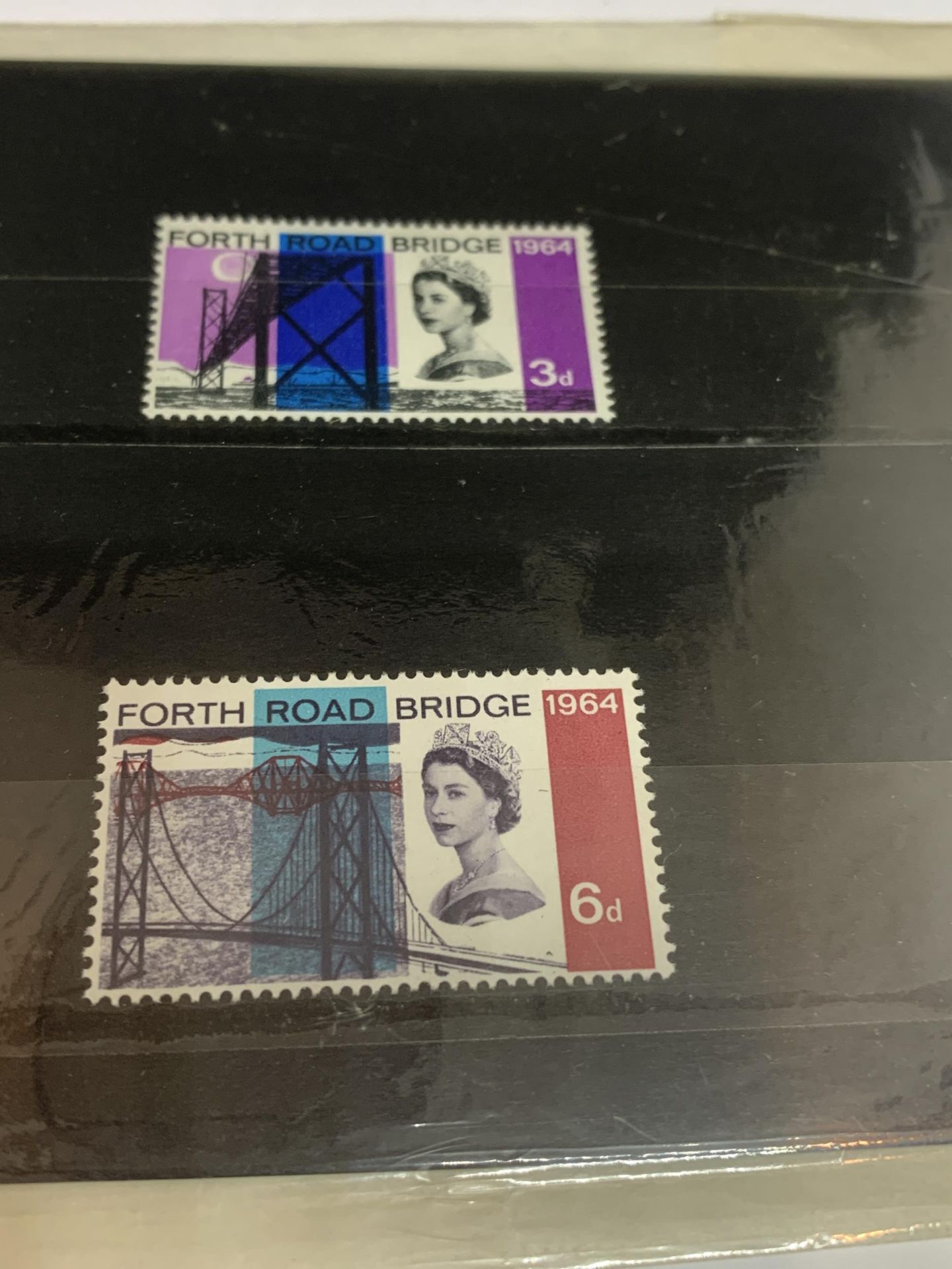 A GB 1964 FORTH ROAD BRIDGE , PRESENTATION PACK . PRISTINE CONDITION - Image 2 of 3