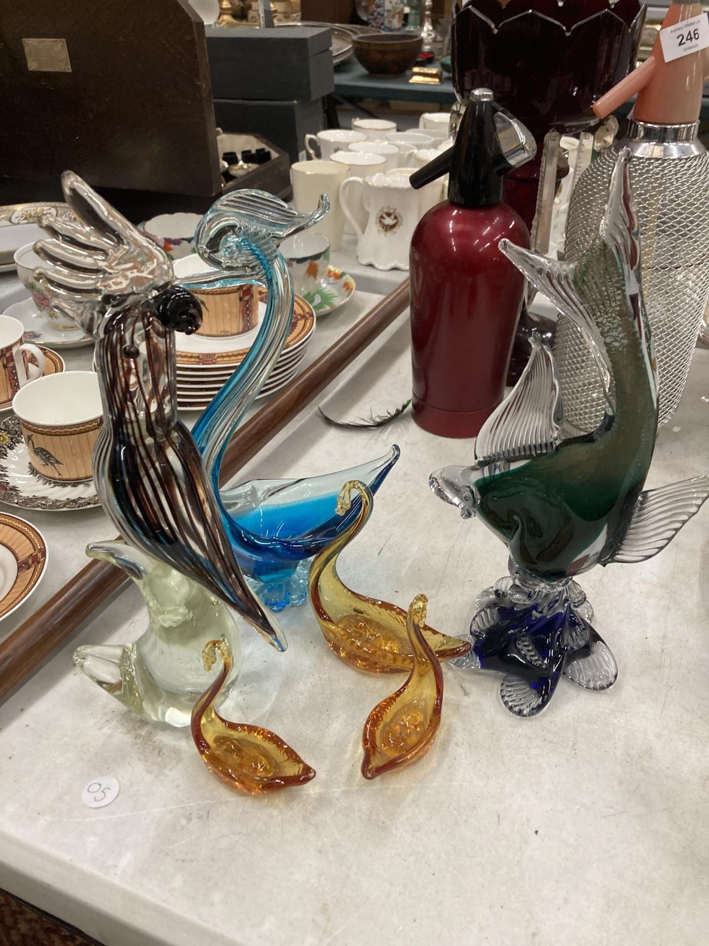 A GROUP OF VINTAGE GLASS BIRD FIGURES