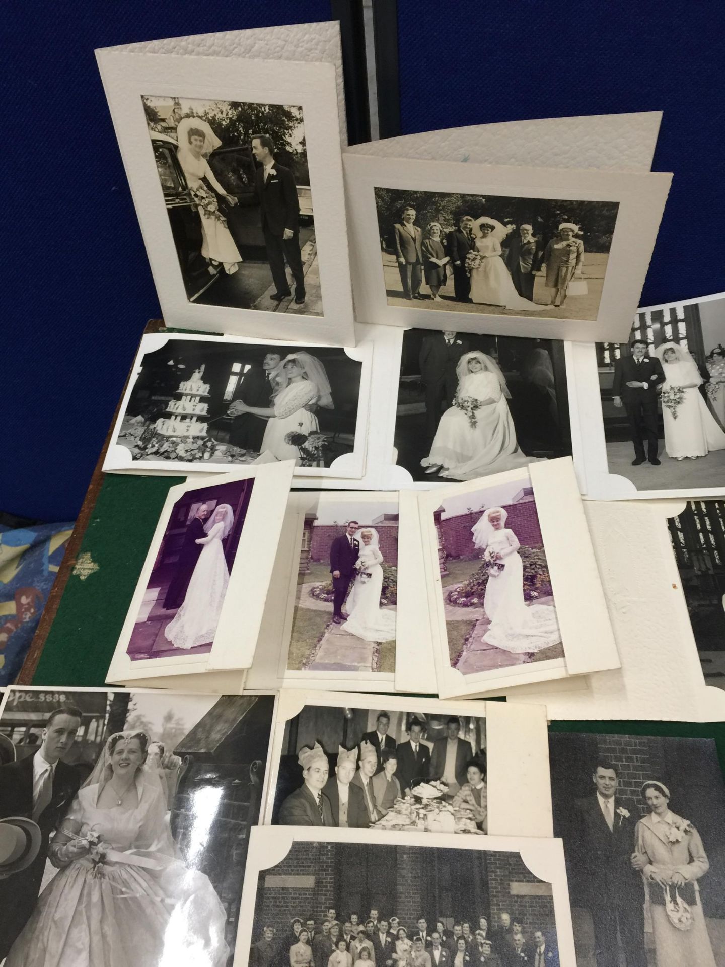 A QUANTITY OF VINTAGE WEDDING PHOTOGRAPHS, INVITATIONS ETC - Image 2 of 5