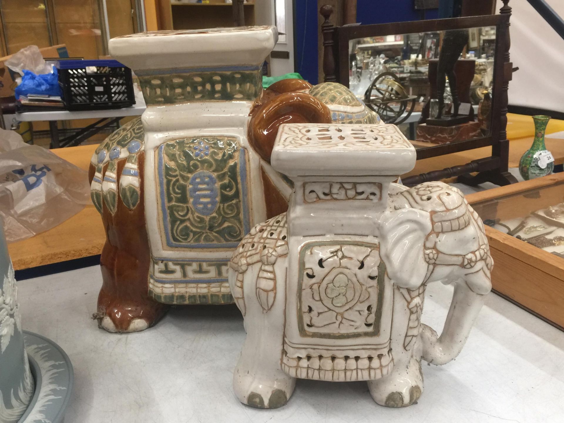 TWO LARGE CERAMIC ELEPHANT PLANT STANDS/SEATS - Image 2 of 5