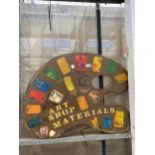 A WOODEN HAND PAINTED ART SHOP ADVERTISING SIGN, 82 X 63CM