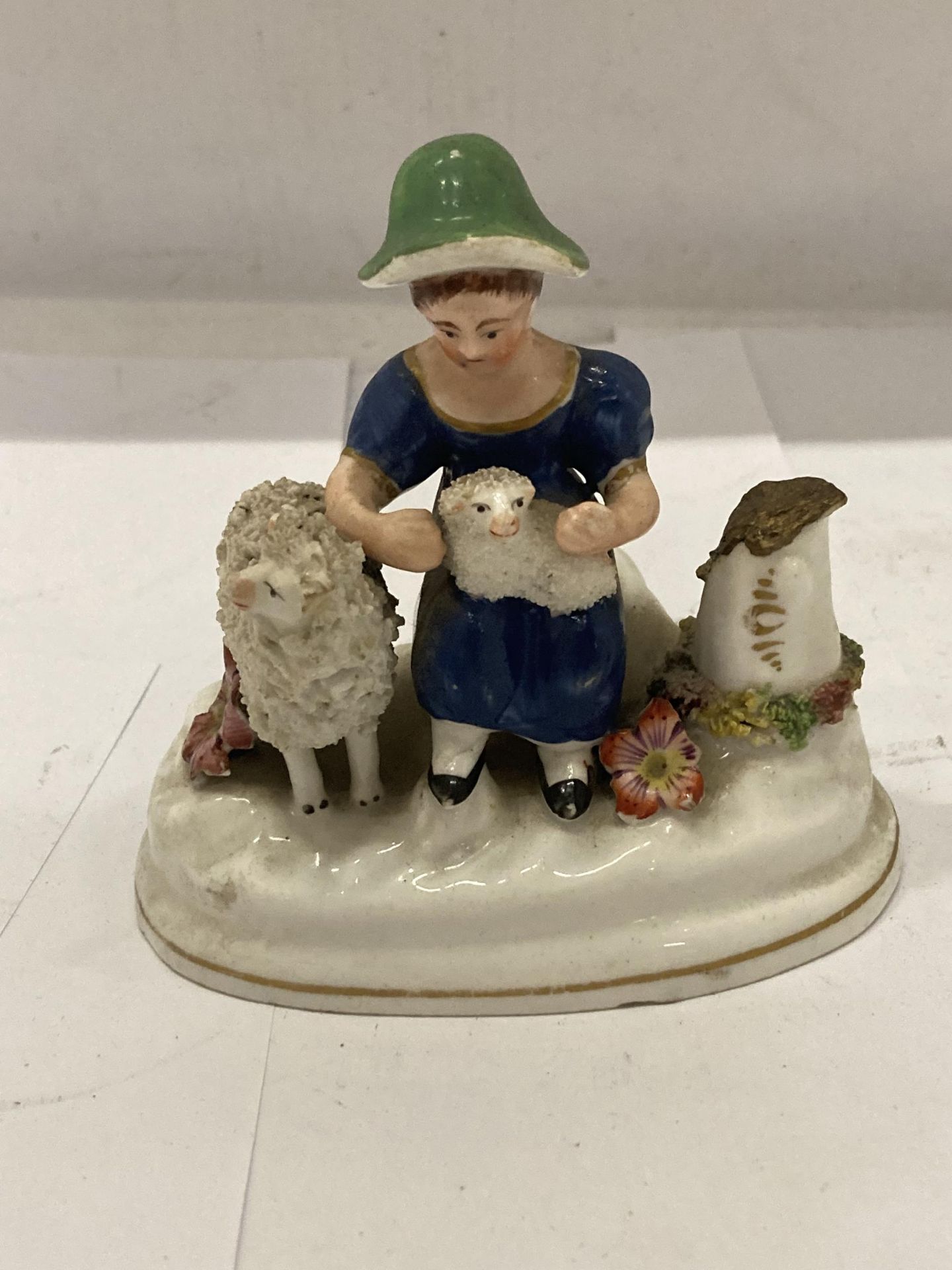 A PAIR OF VINTAGE STAFFORDSHIRE FIGURE WITH SHEEP - Image 2 of 4