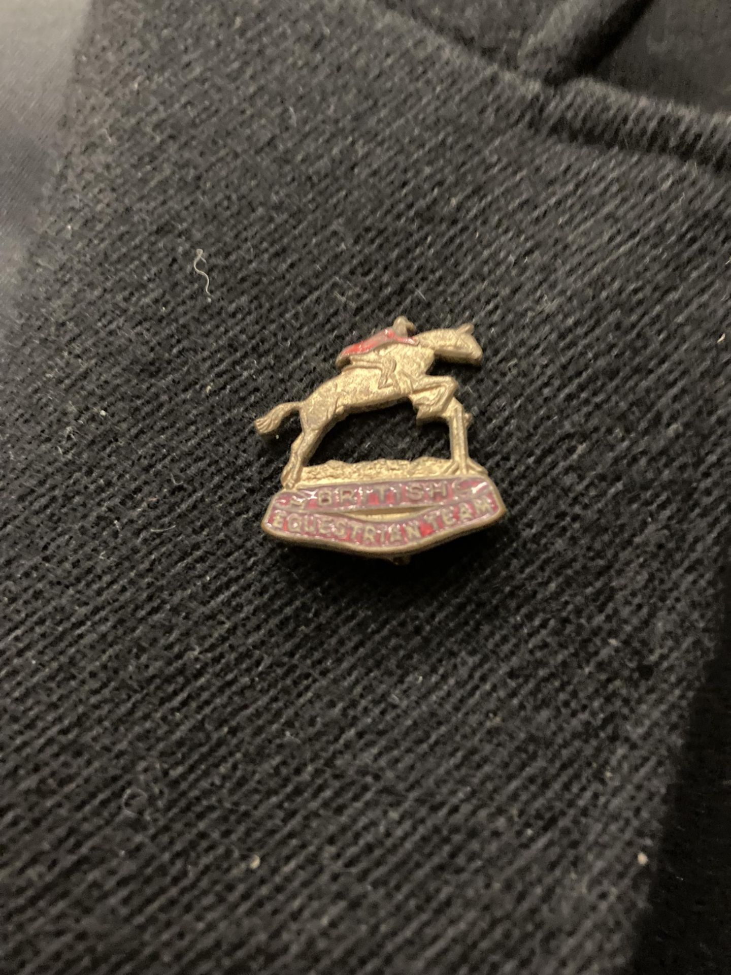 A HUNTING JACKET WITH BRITISH EQUESTRIAN TEAM ENAMEL BADGE - Image 2 of 2