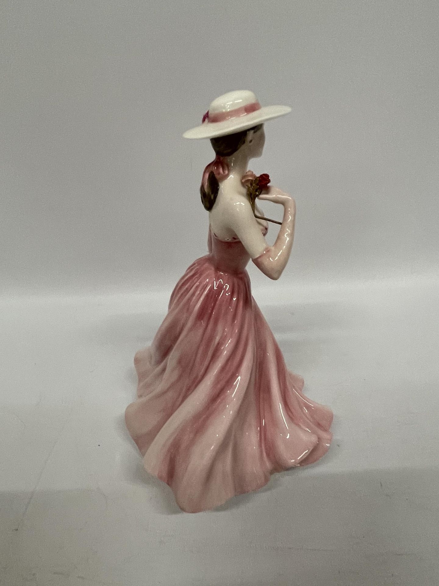 A ROYAL DOULTON 'CHLOE' LADY FO THE YEAR 2000 FIGURE