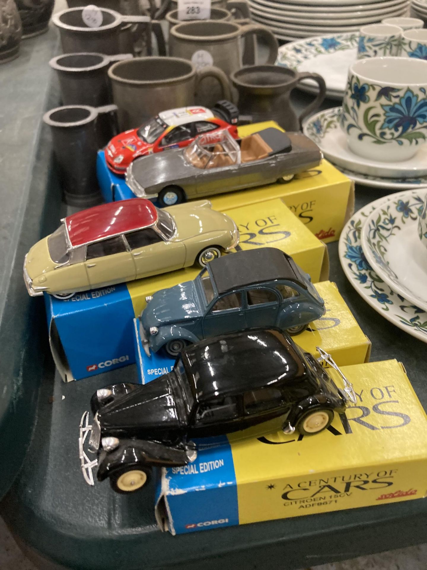 A GROUP OF FIVE BOXED CORGI DIECAST CAR MODELS - Image 2 of 3