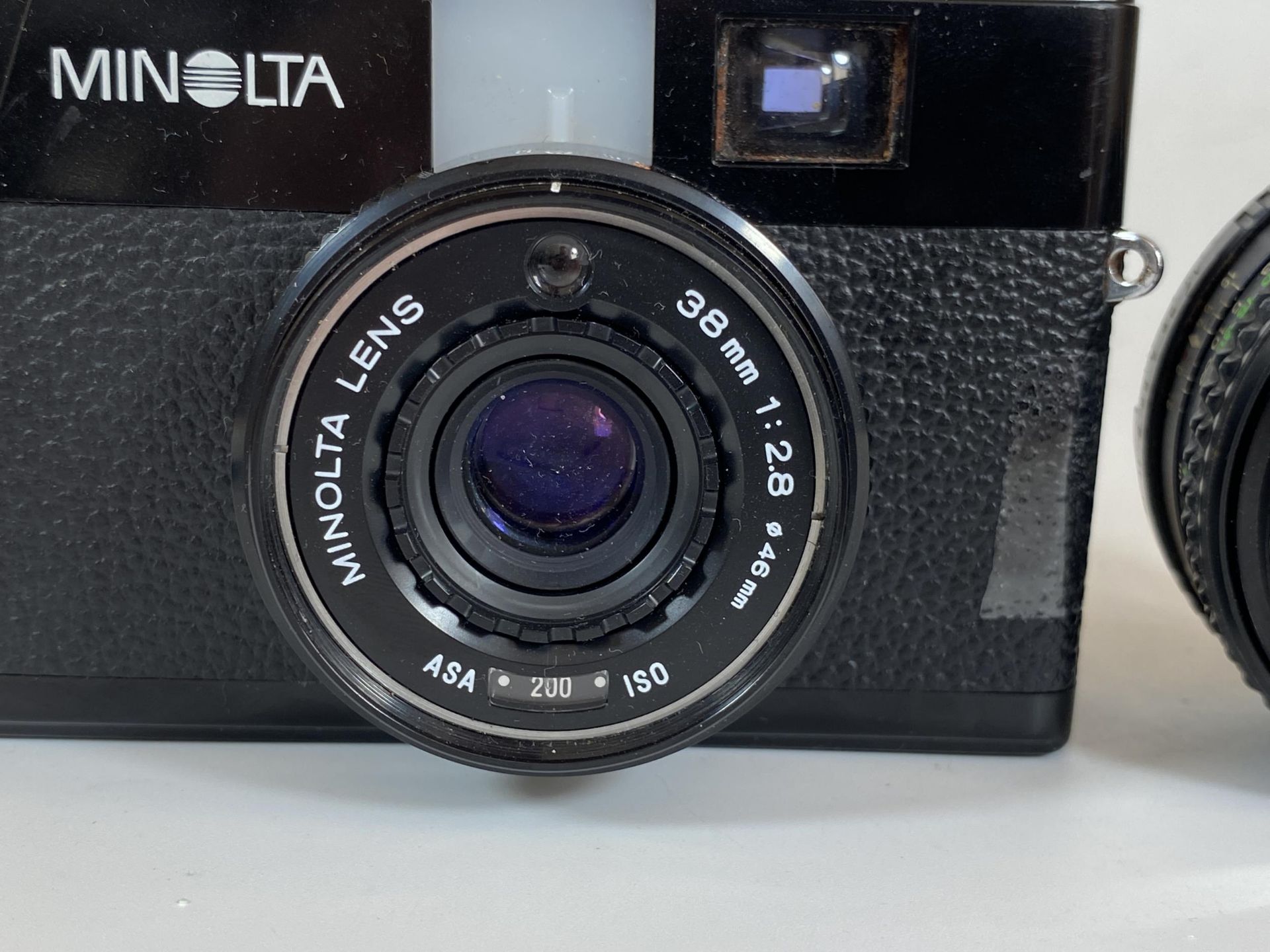 A MINOLTA CAMERA WITH 38MM 1:2.8 46MM LENS AND FURTHER MINOLTA MD ROKKOR 50MM 1:1.7 LENS - Image 3 of 4