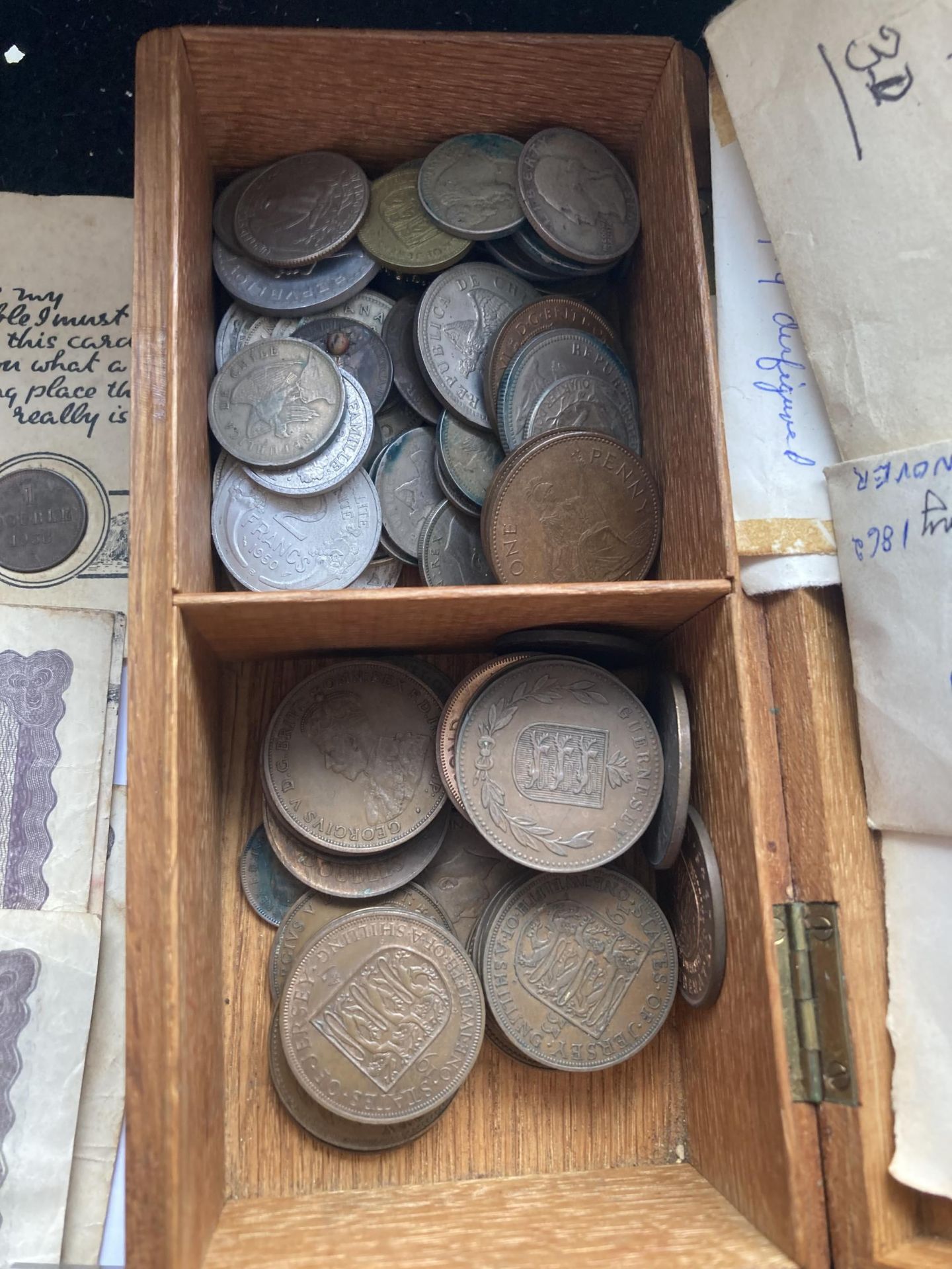 A MIXED LOT OF COINS & BANKNOTES TO INCLUDE A SELECTION OF JERSEY, UK & FOREIGN - Image 6 of 6
