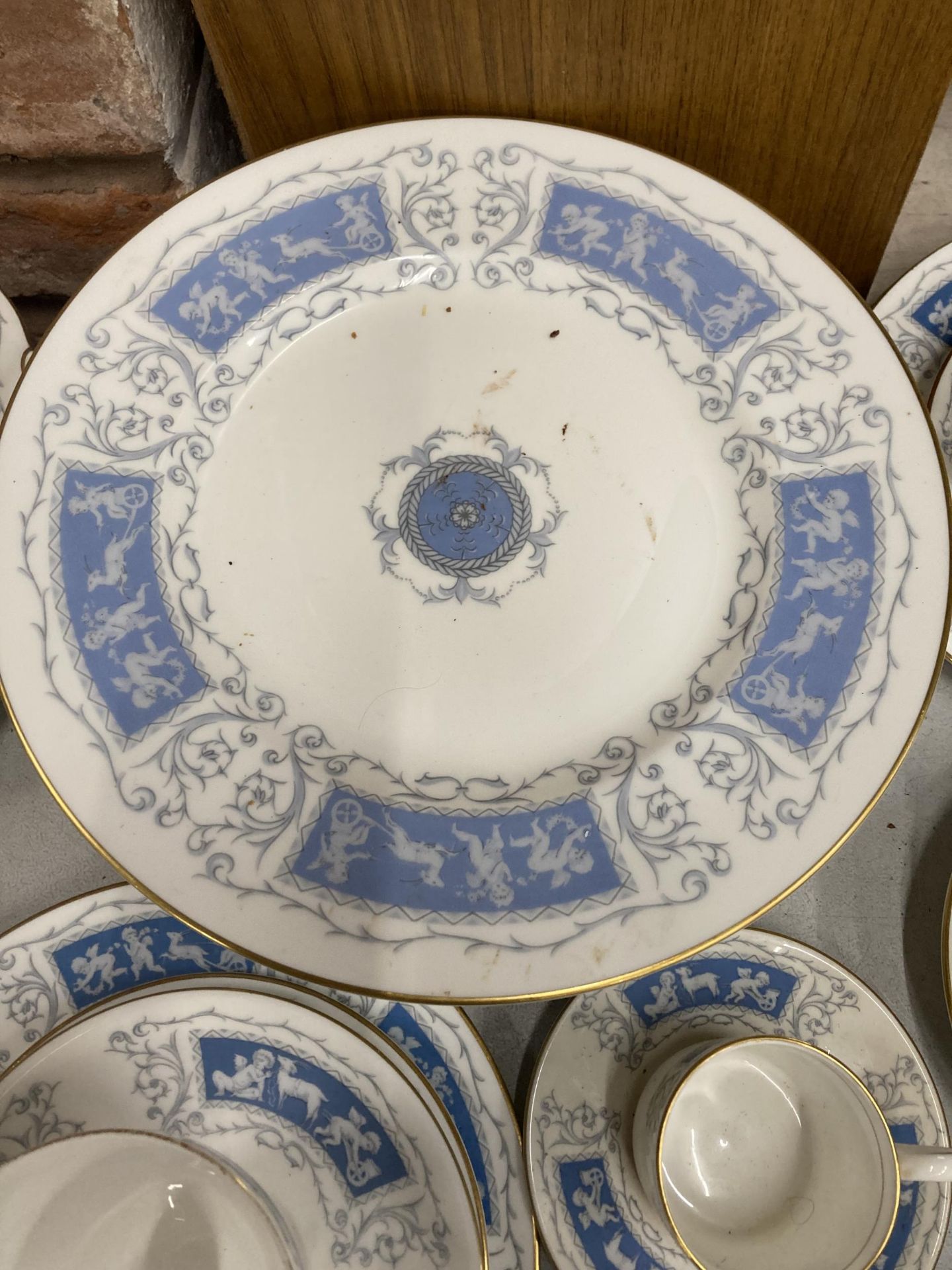 A COALPORT REVELRY PART DINNER SERVICE AND CROWN STAFFORDSHIRE PLATES - Image 3 of 7