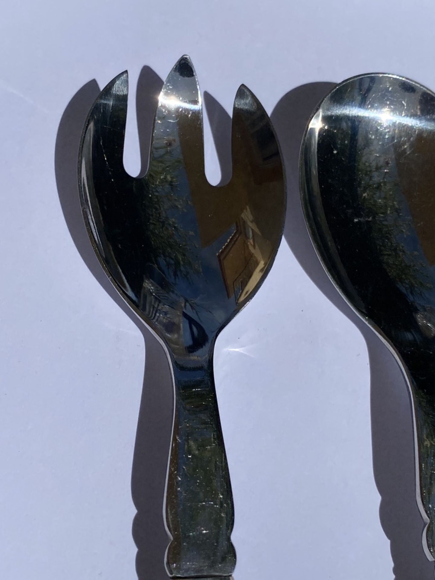 AN ART DECO GEORG JENSEN STERLING SILVER TWO PIECE SALAD SERVER SET IN THE ACORN PATTERN - - Image 6 of 8