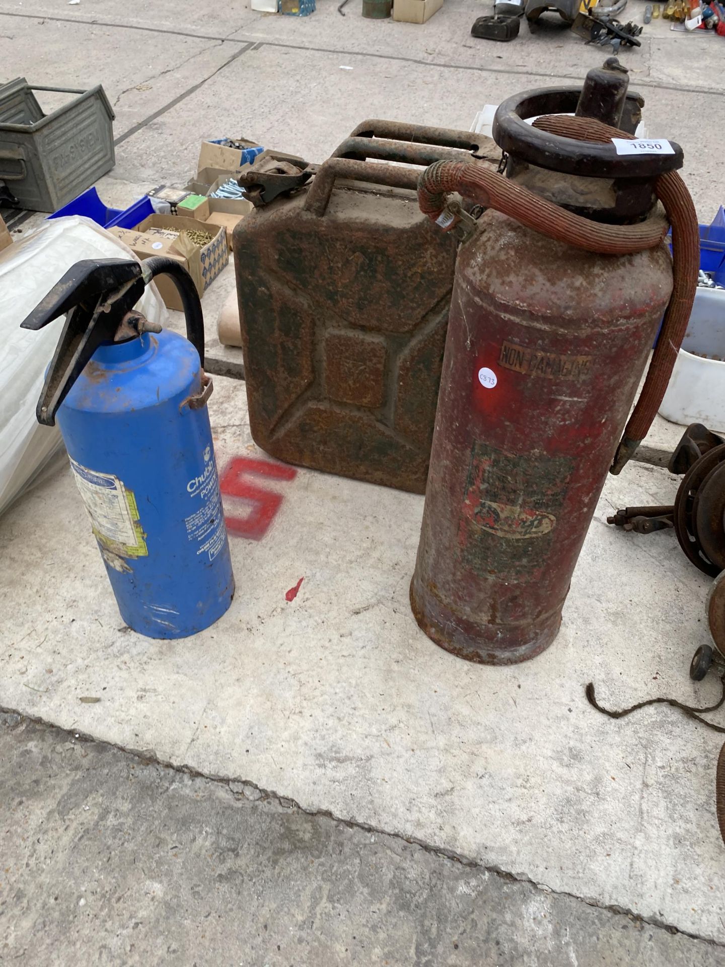 A VINTAGE METAL JERRY CAN, A FIRE EXTINGUISHER AND A VINTAGE NAMED FIRE EXTINGUISHER