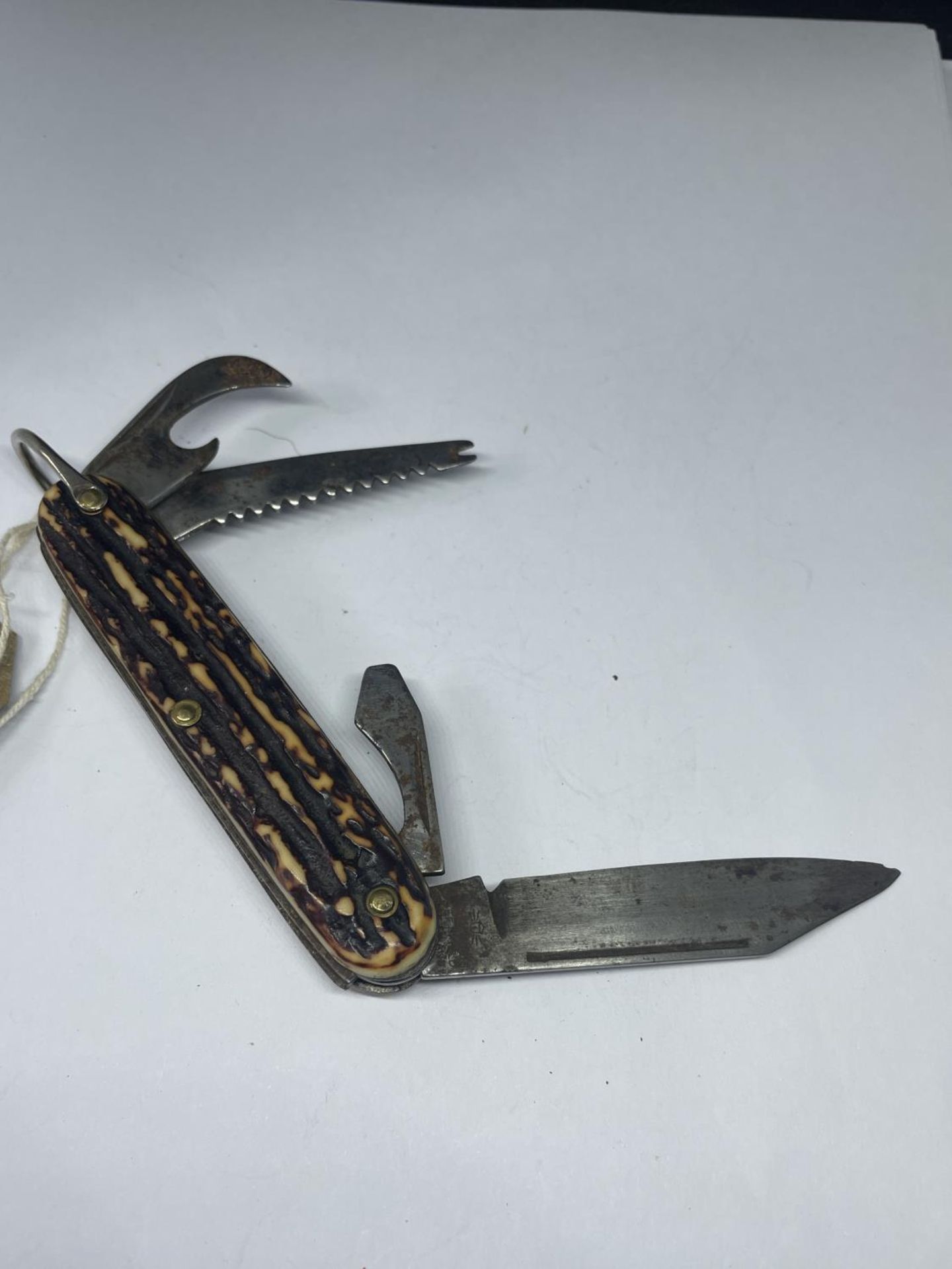 A VINTAGE BONE RICHARD LAMPOST SHEFFIELD MULTI TOOL POCKET KNIFE