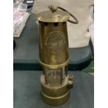 A VINTAGE BRASS 'ECCLES' MINERS LAMP, HEIGHT 24CM