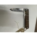 A VINTAGE ATKINSON BROS SHEFFIELD POCKET KNIFE